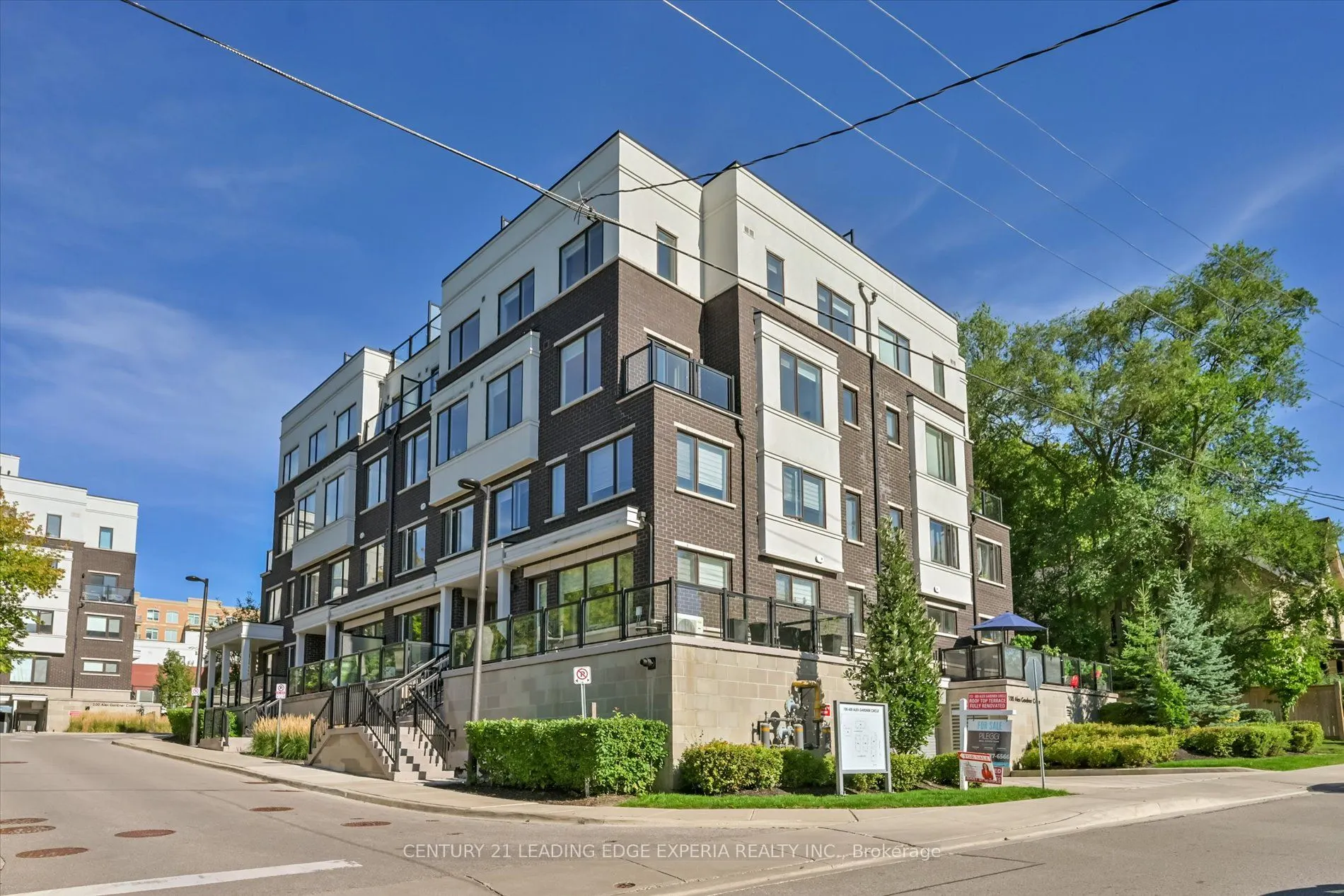 100 Alex Gardner Circle, #2