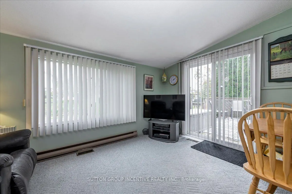 28 Linden Lane