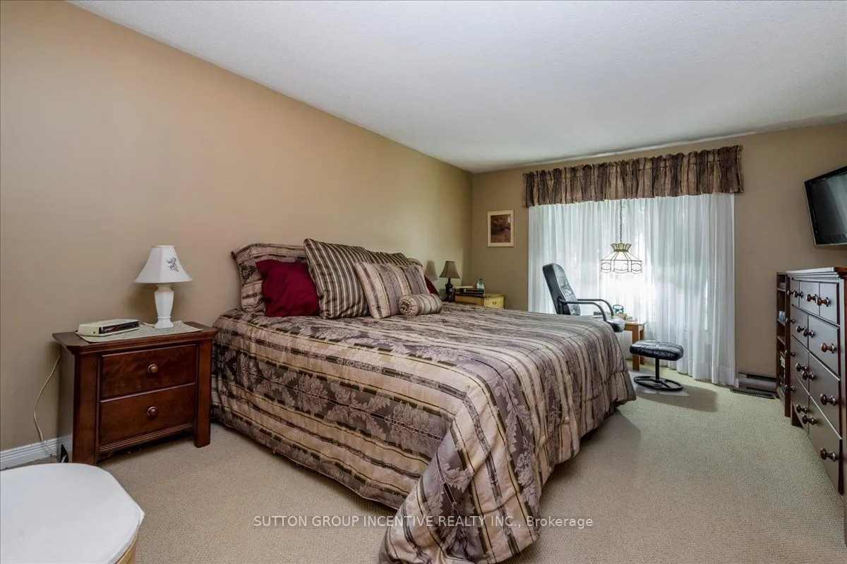 28 Linden Lane