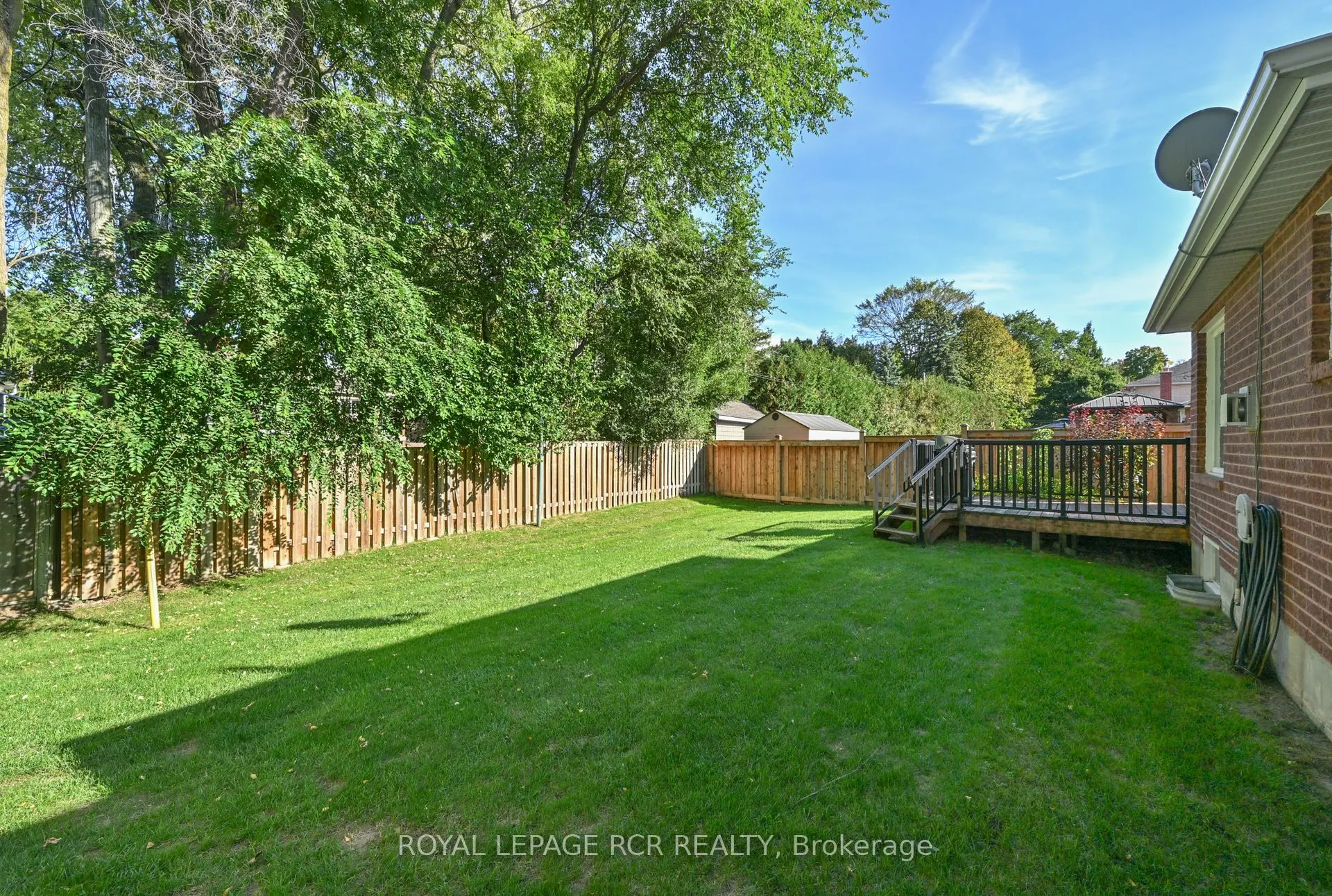 159 Bowerman Boulevard