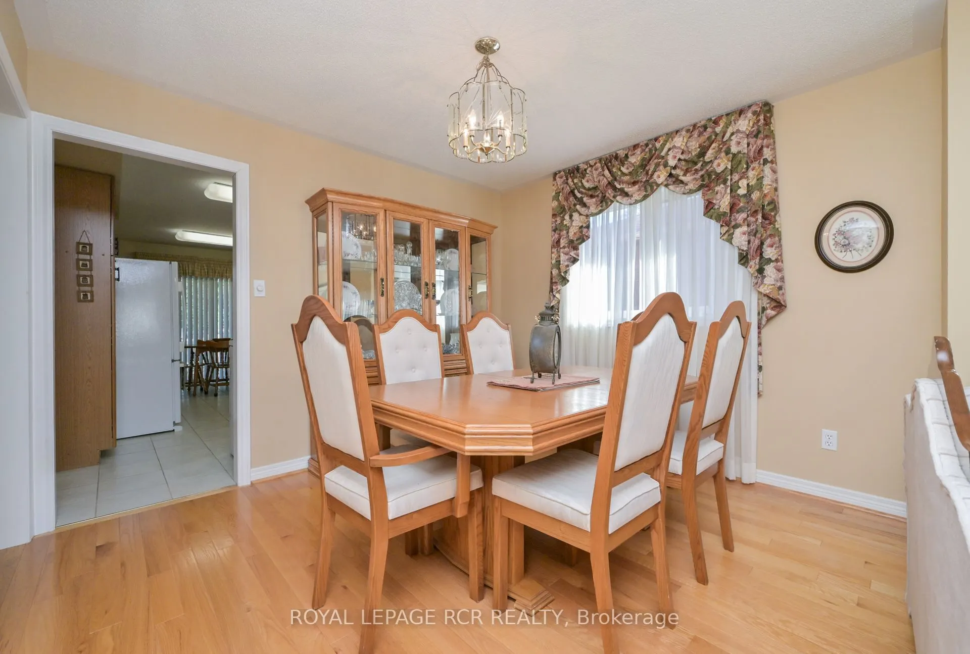 159 Bowerman Boulevard