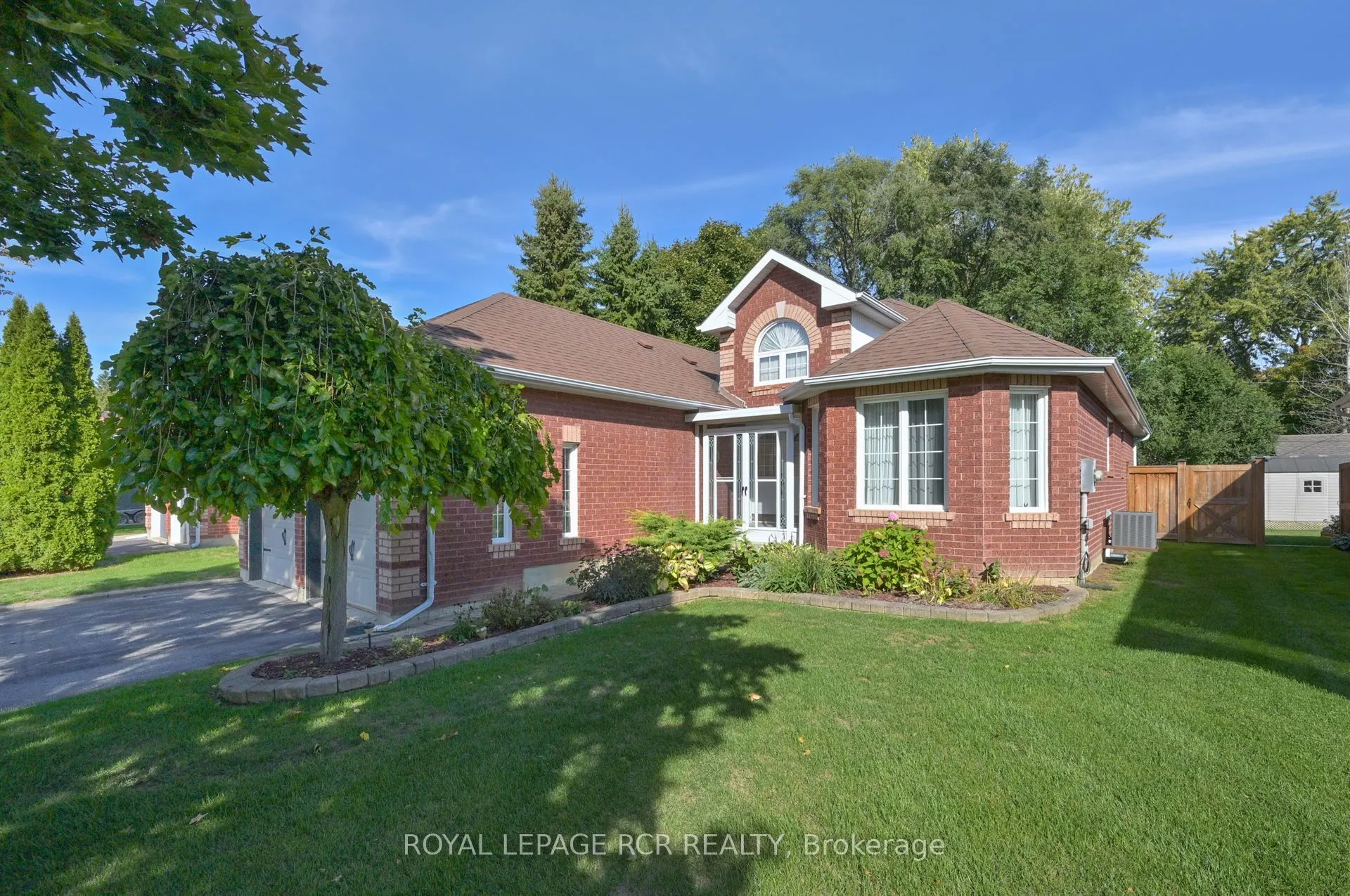 159 Bowerman Boulevard