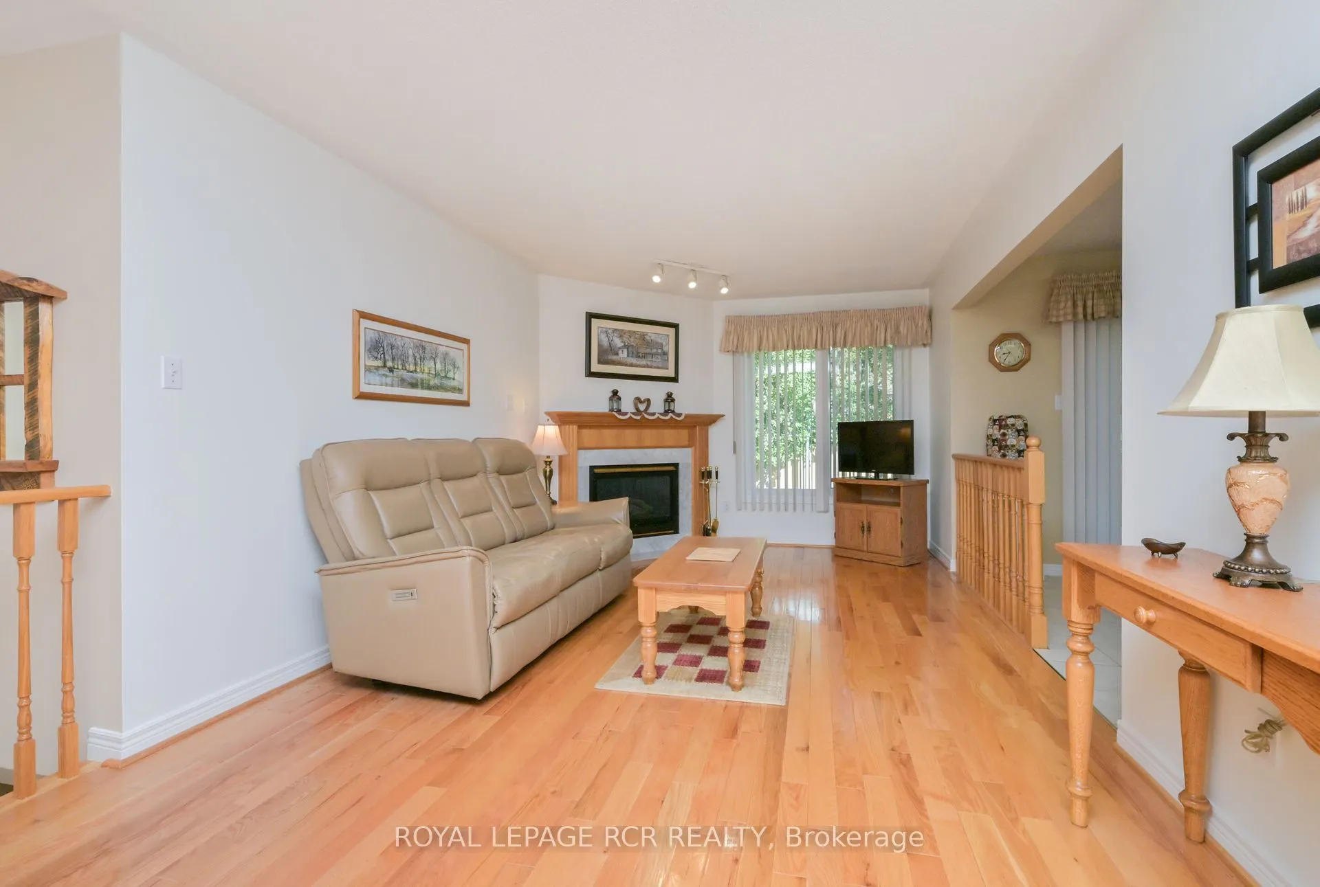 159 Bowerman Boulevard