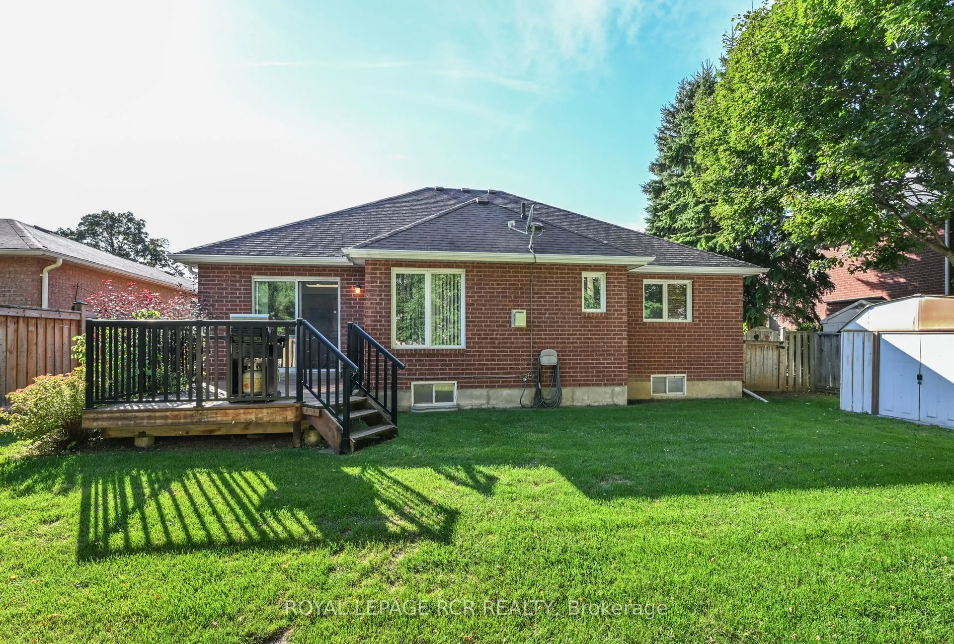 159 Bowerman Boulevard
