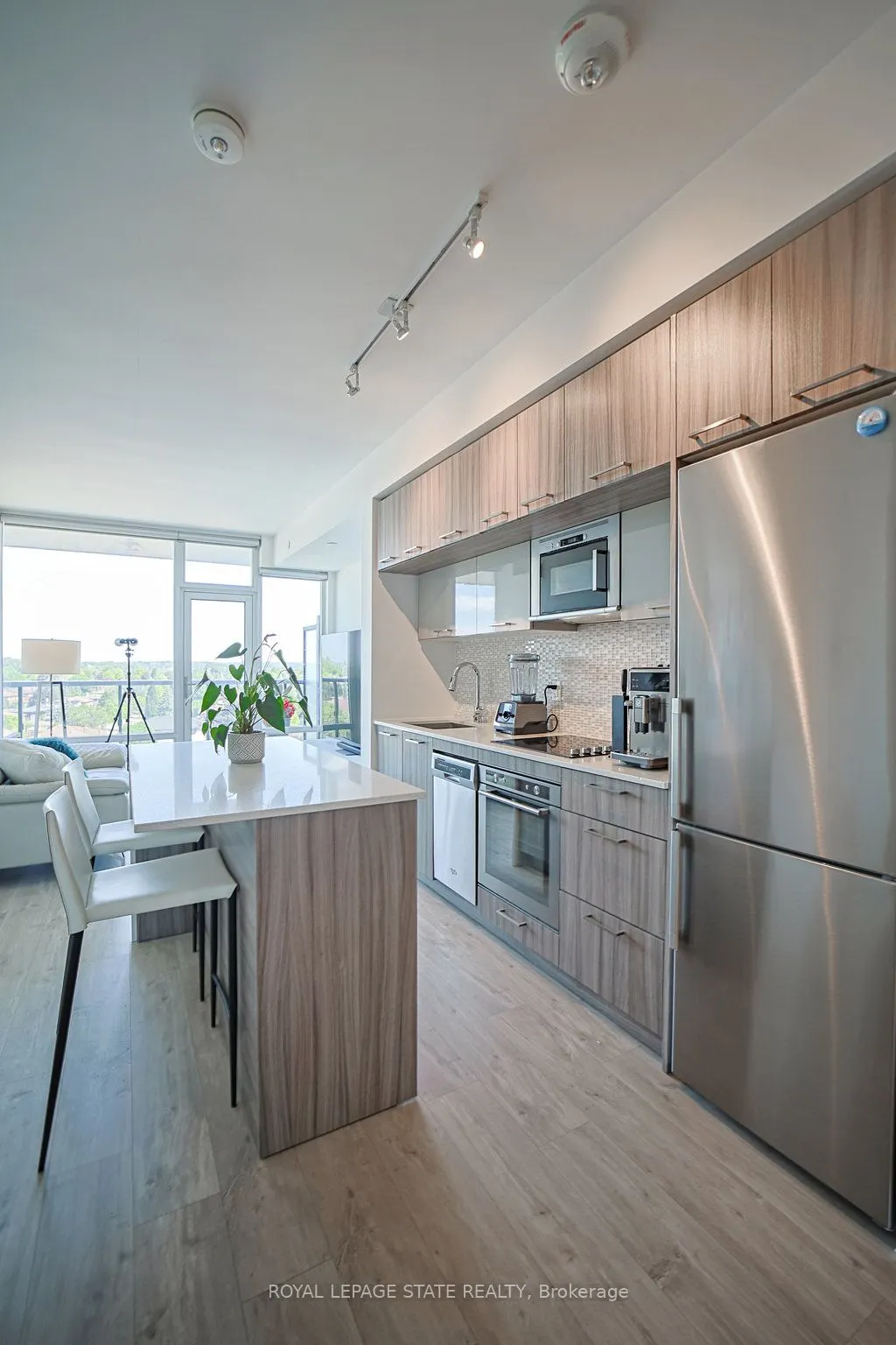 4800 7 Highway, #15