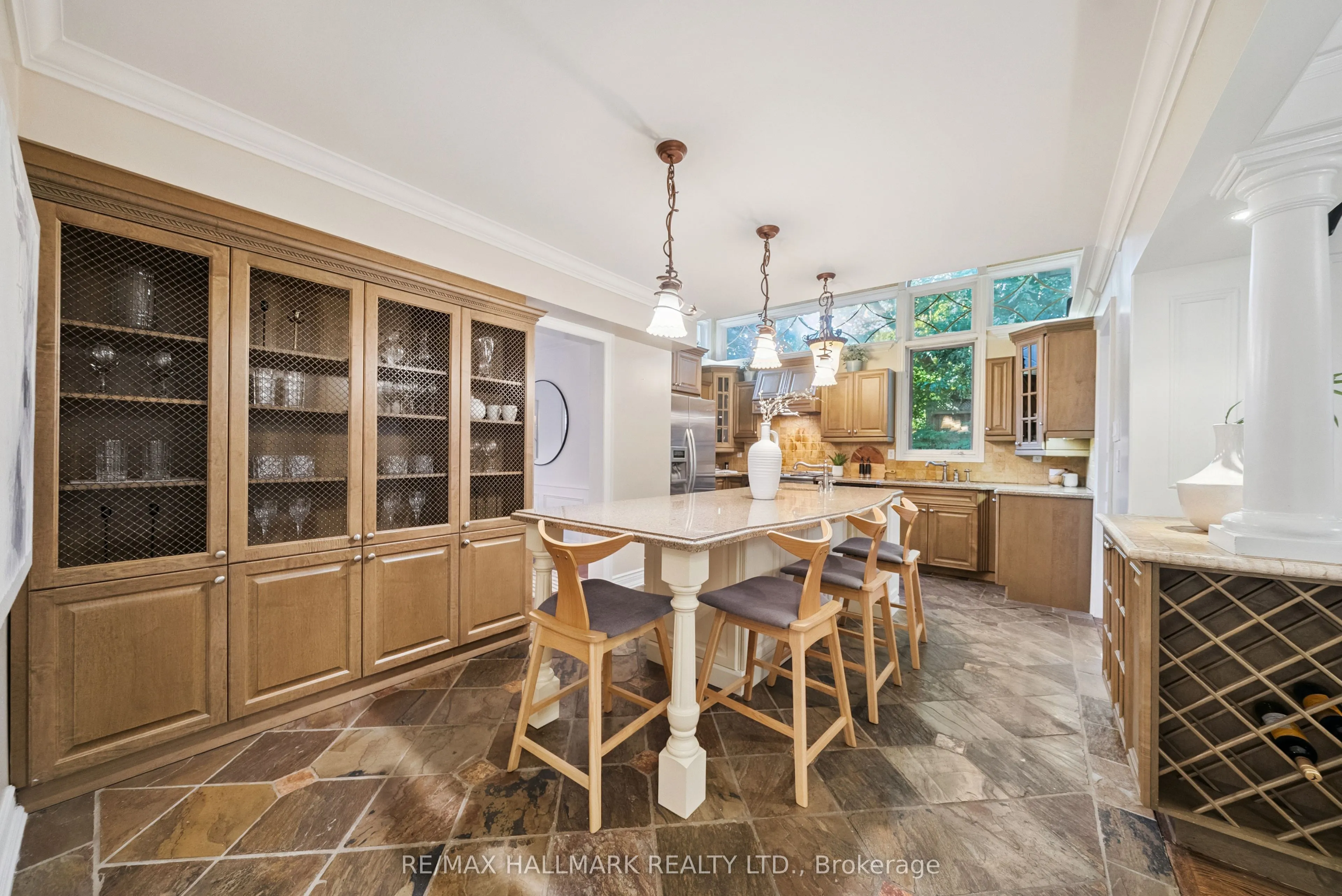 140 Reeve Drive