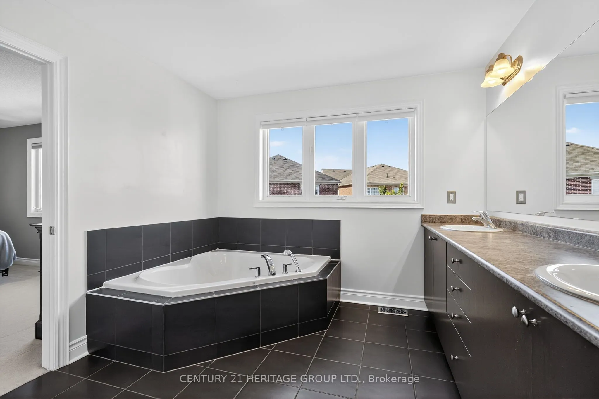 63 Jewelwing Court