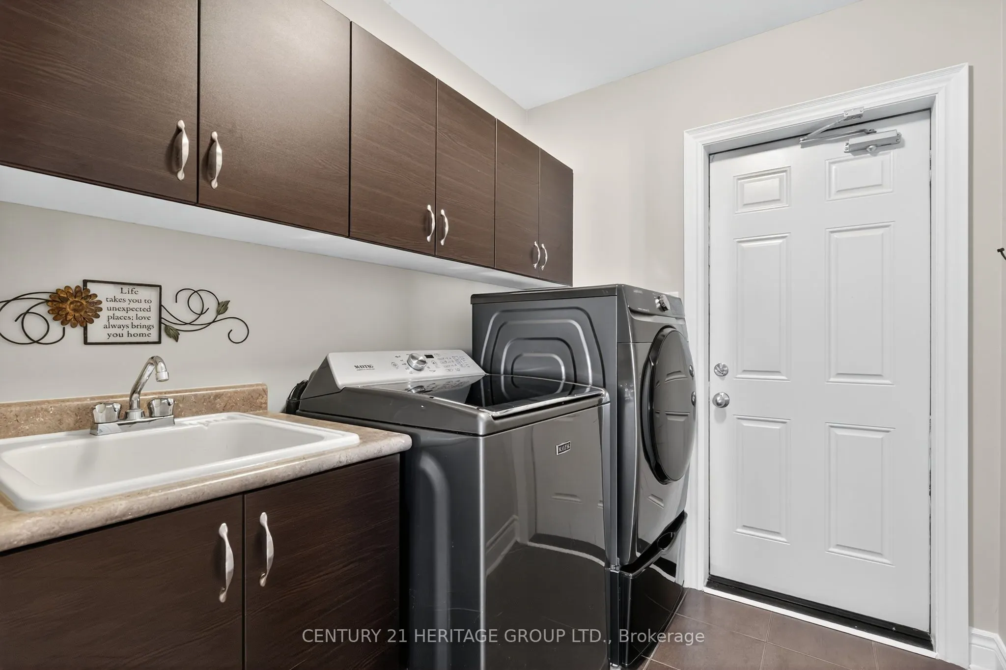 63 Jewelwing Court