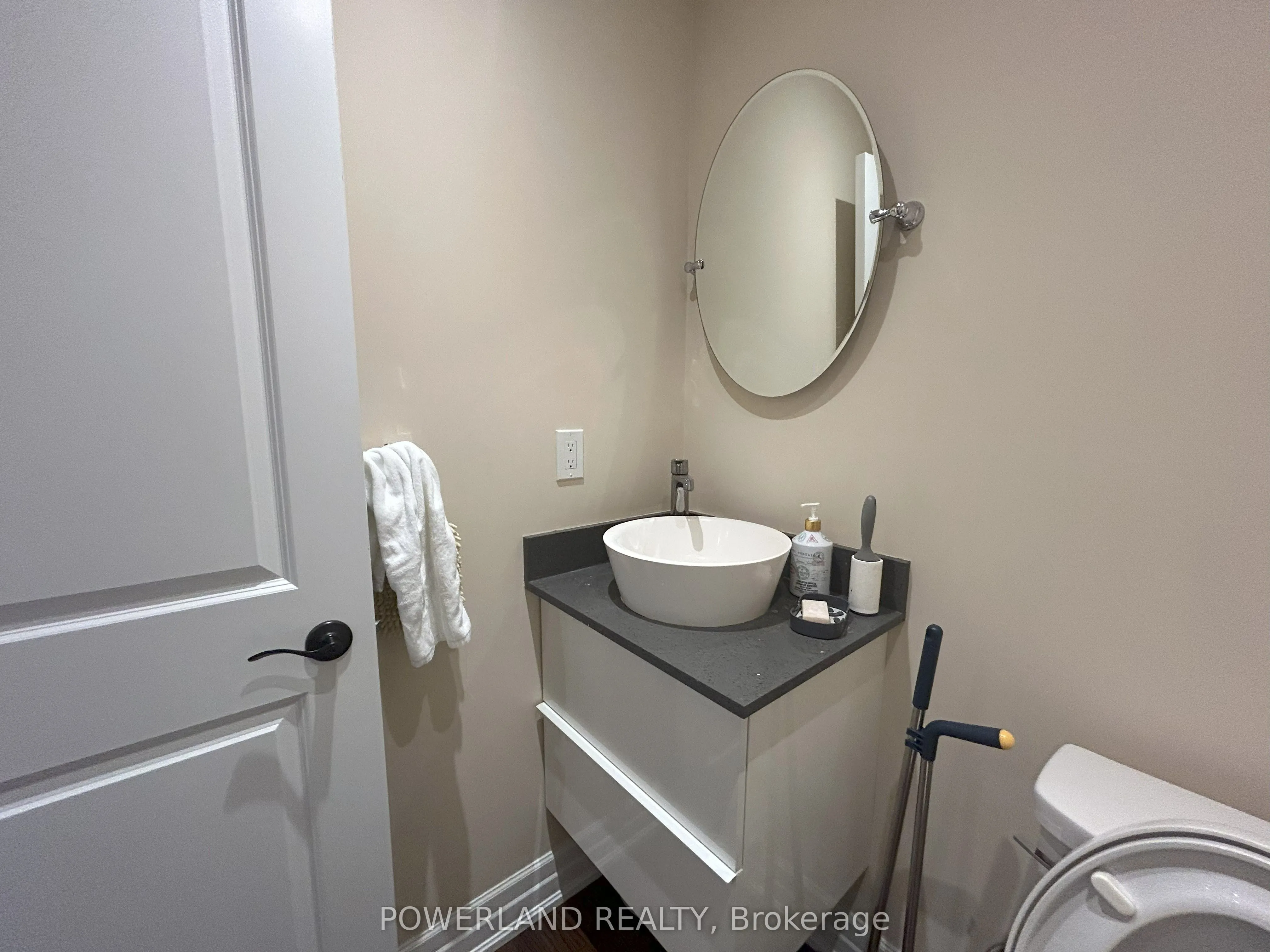 95 Weldrick Avenue, #37