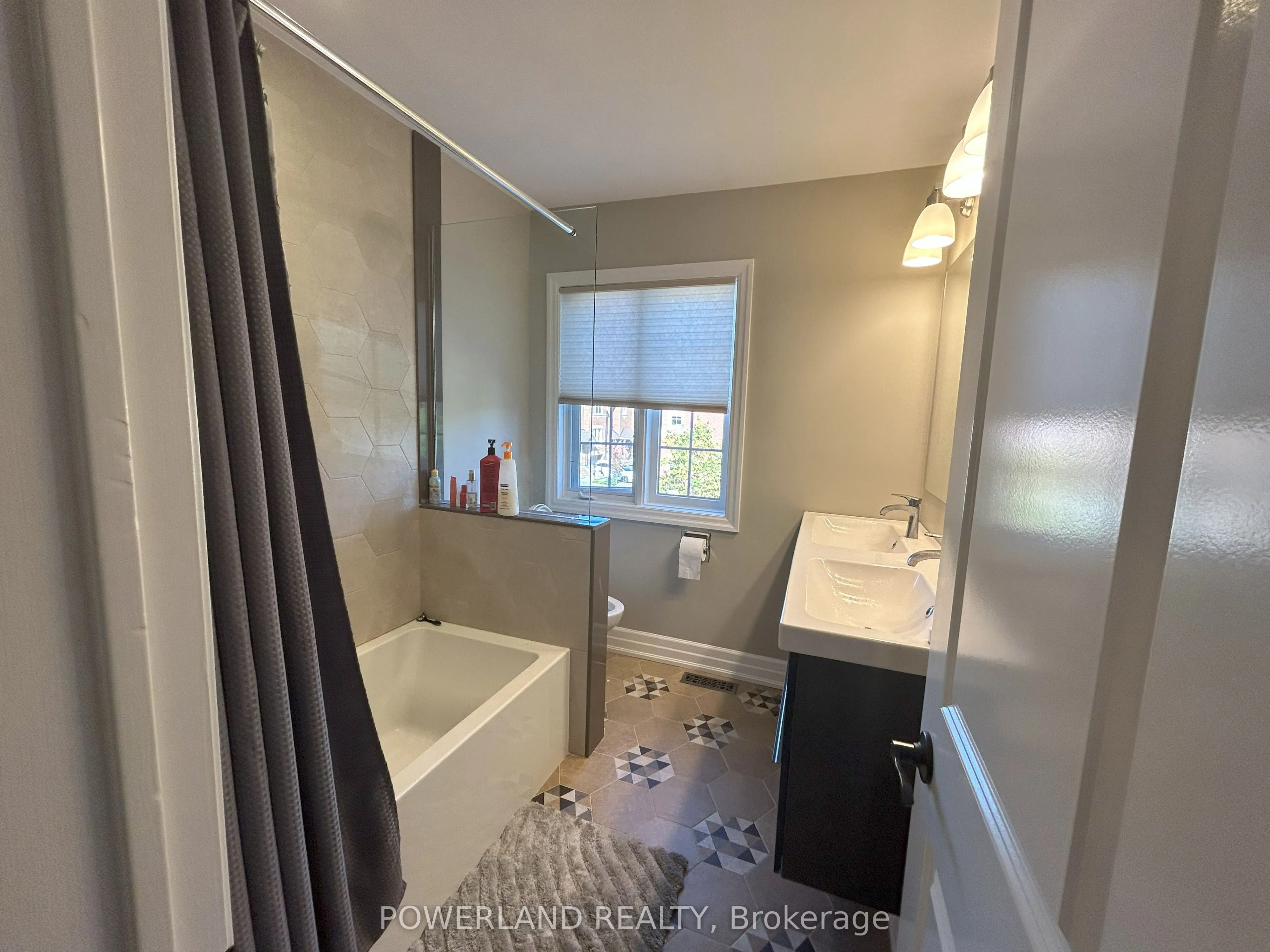 95 Weldrick Avenue, #37