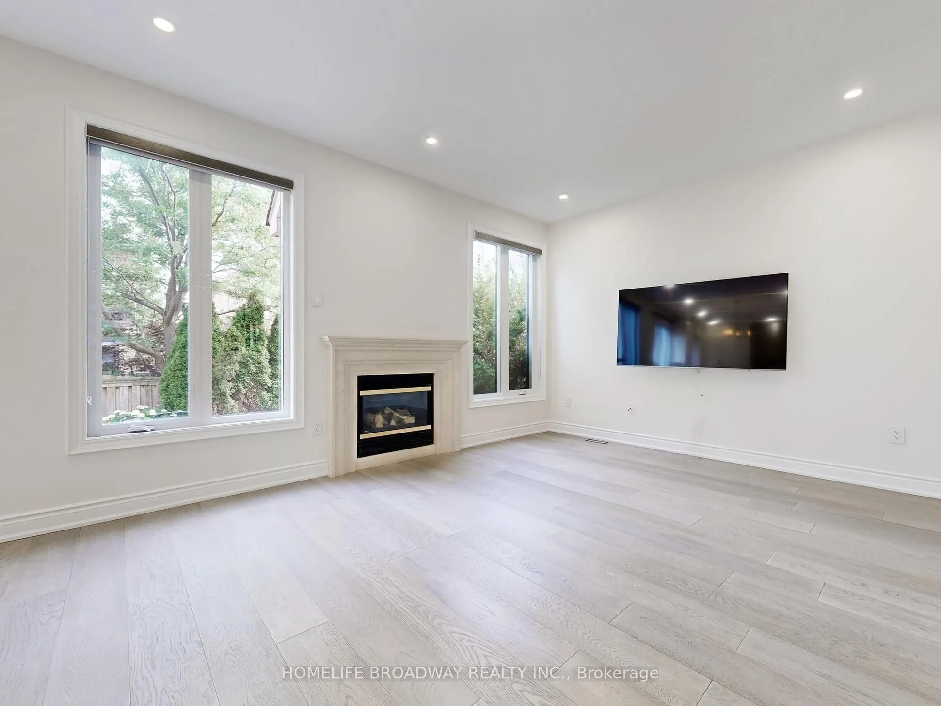 27 Morisot Avenue
