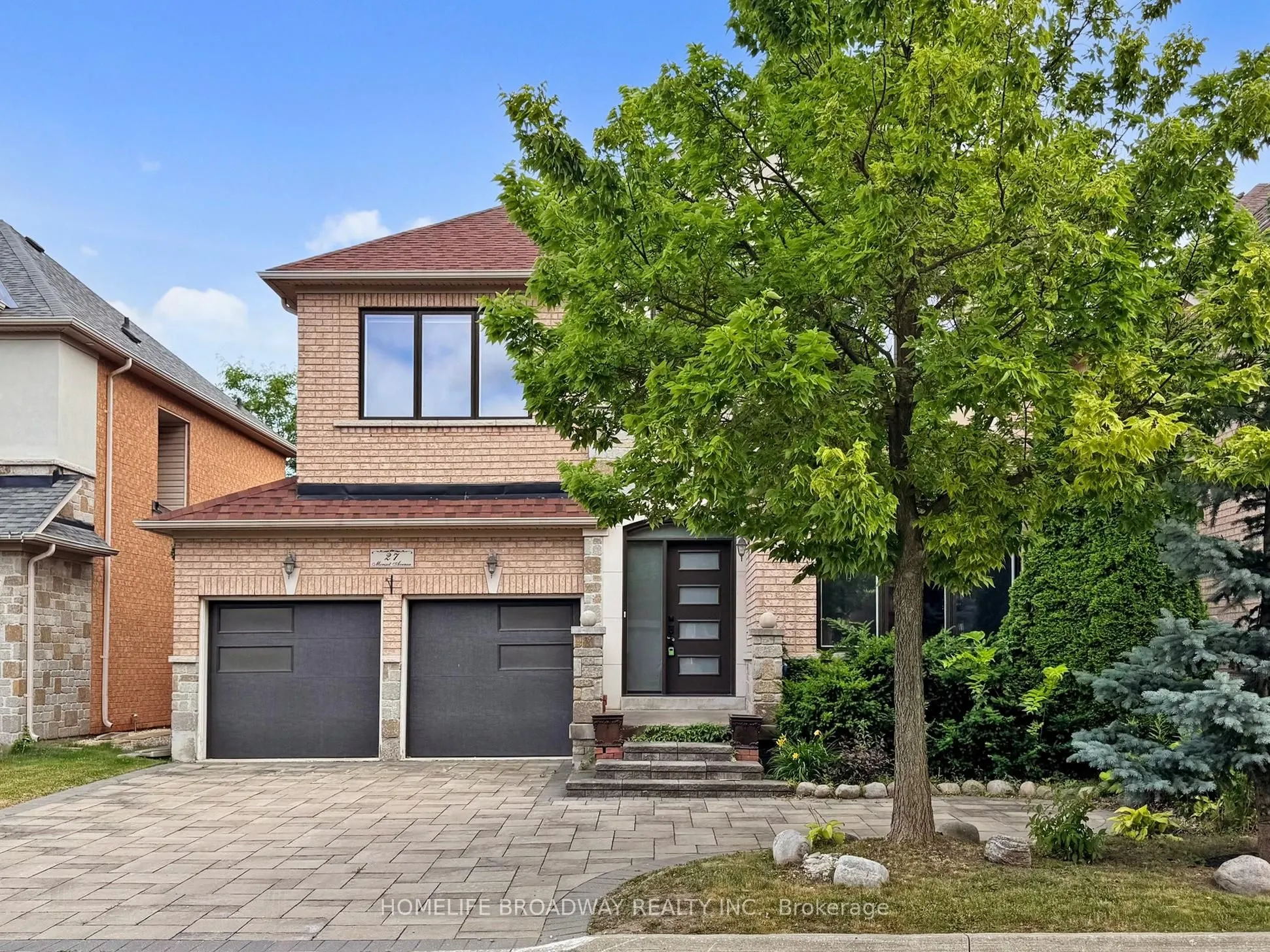 27 Morisot Avenue