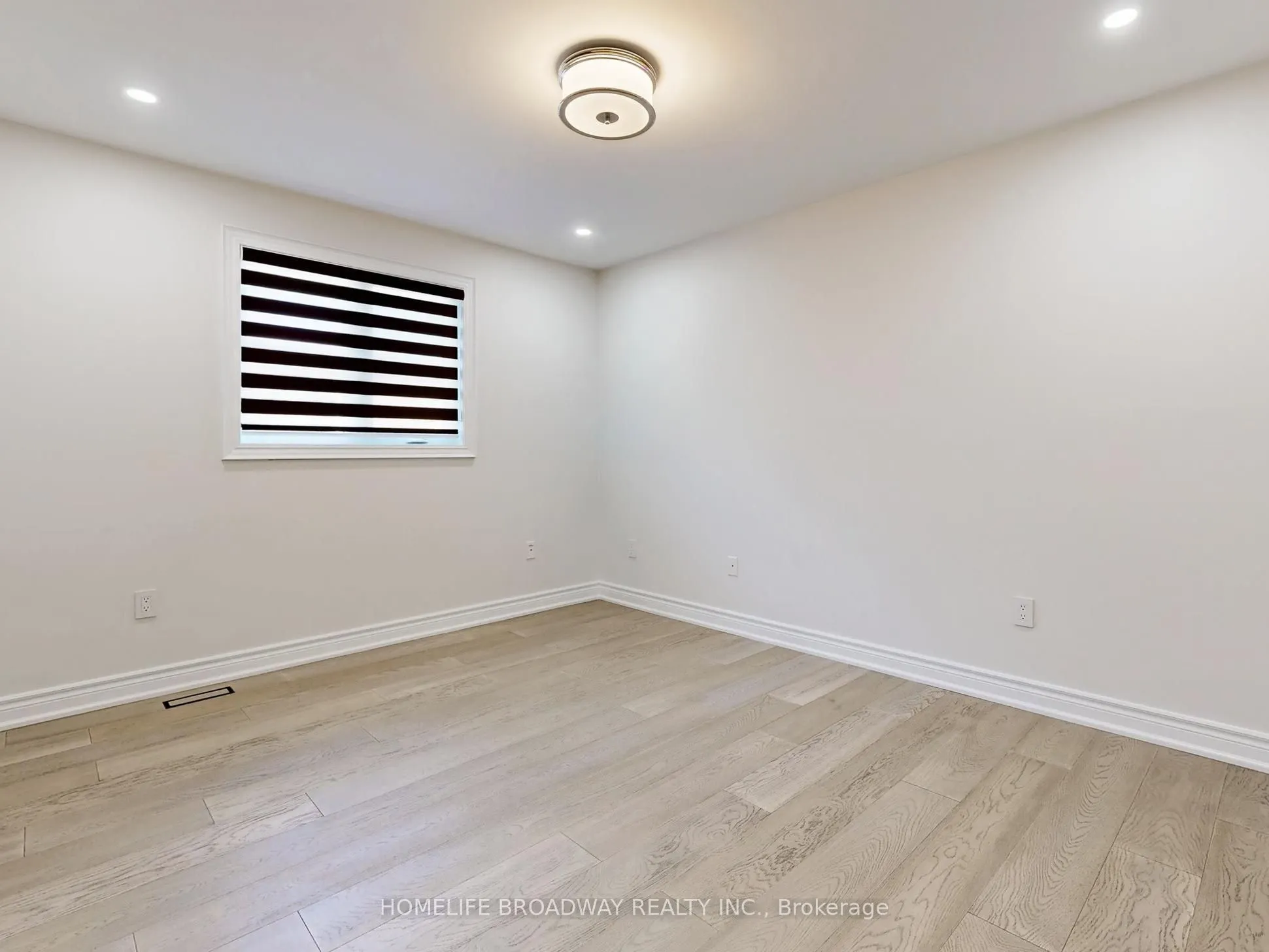 27 Morisot Avenue