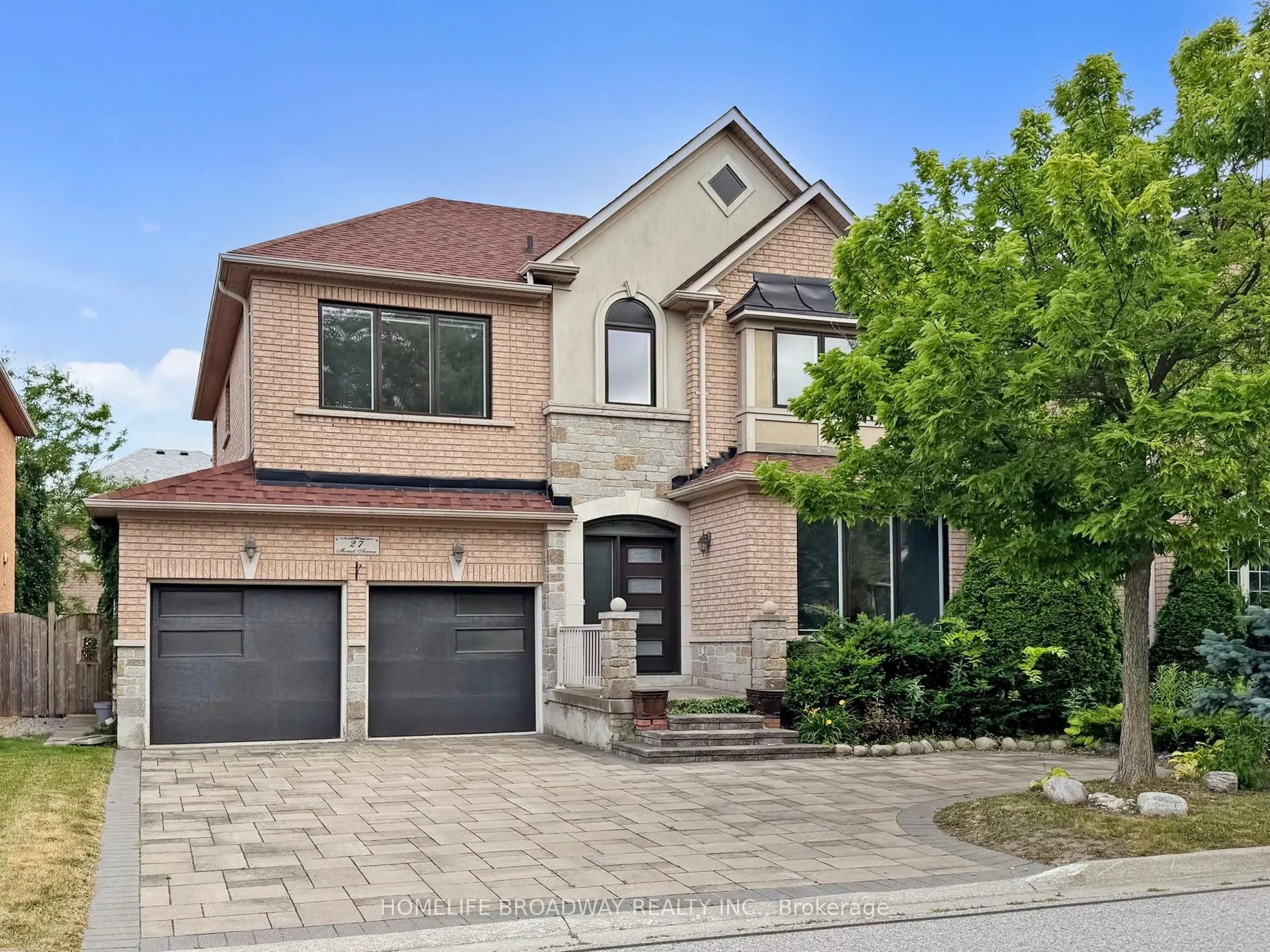27 Morisot Avenue