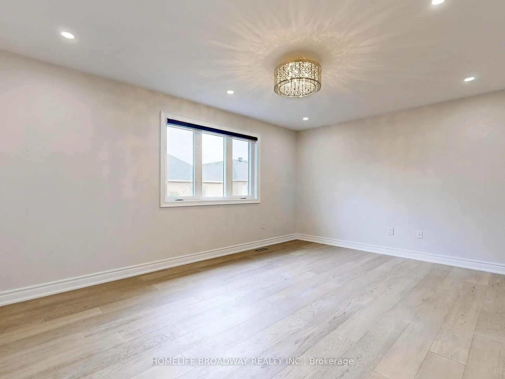27 Morisot Avenue