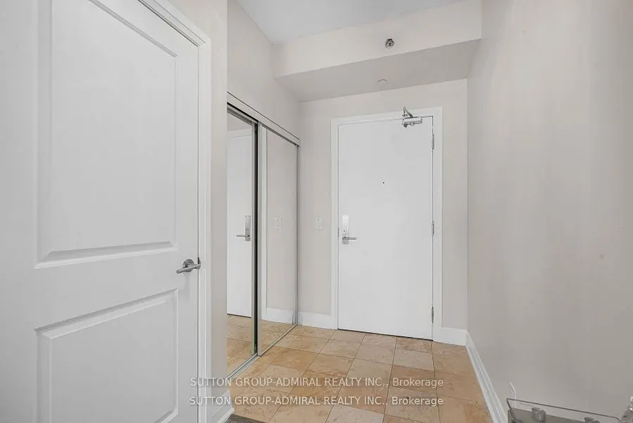 520 Steeles Avenue W, #615
