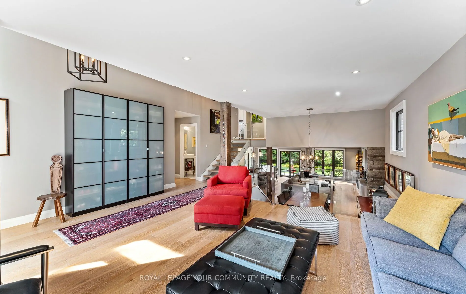 12 Glenview Drive