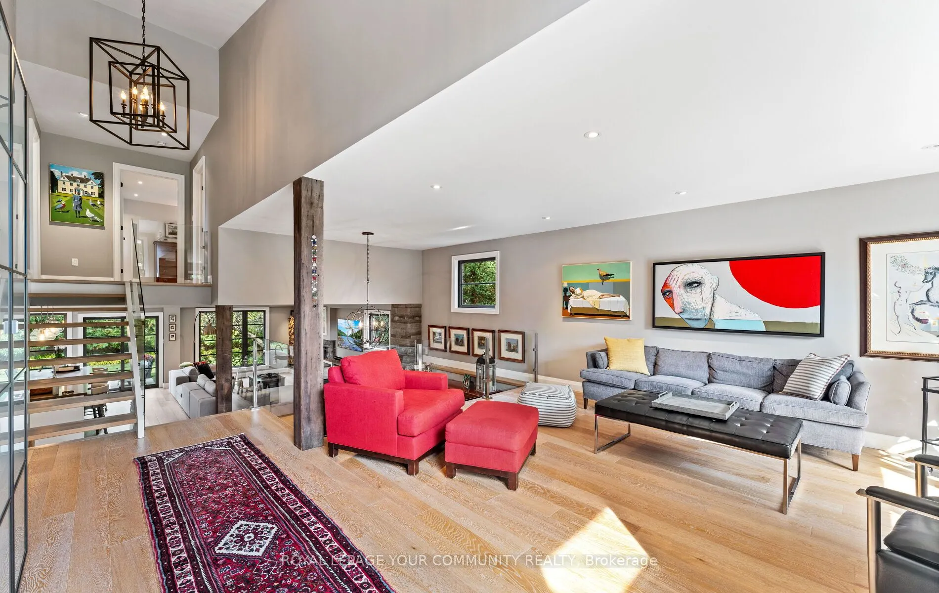 12 Glenview Drive