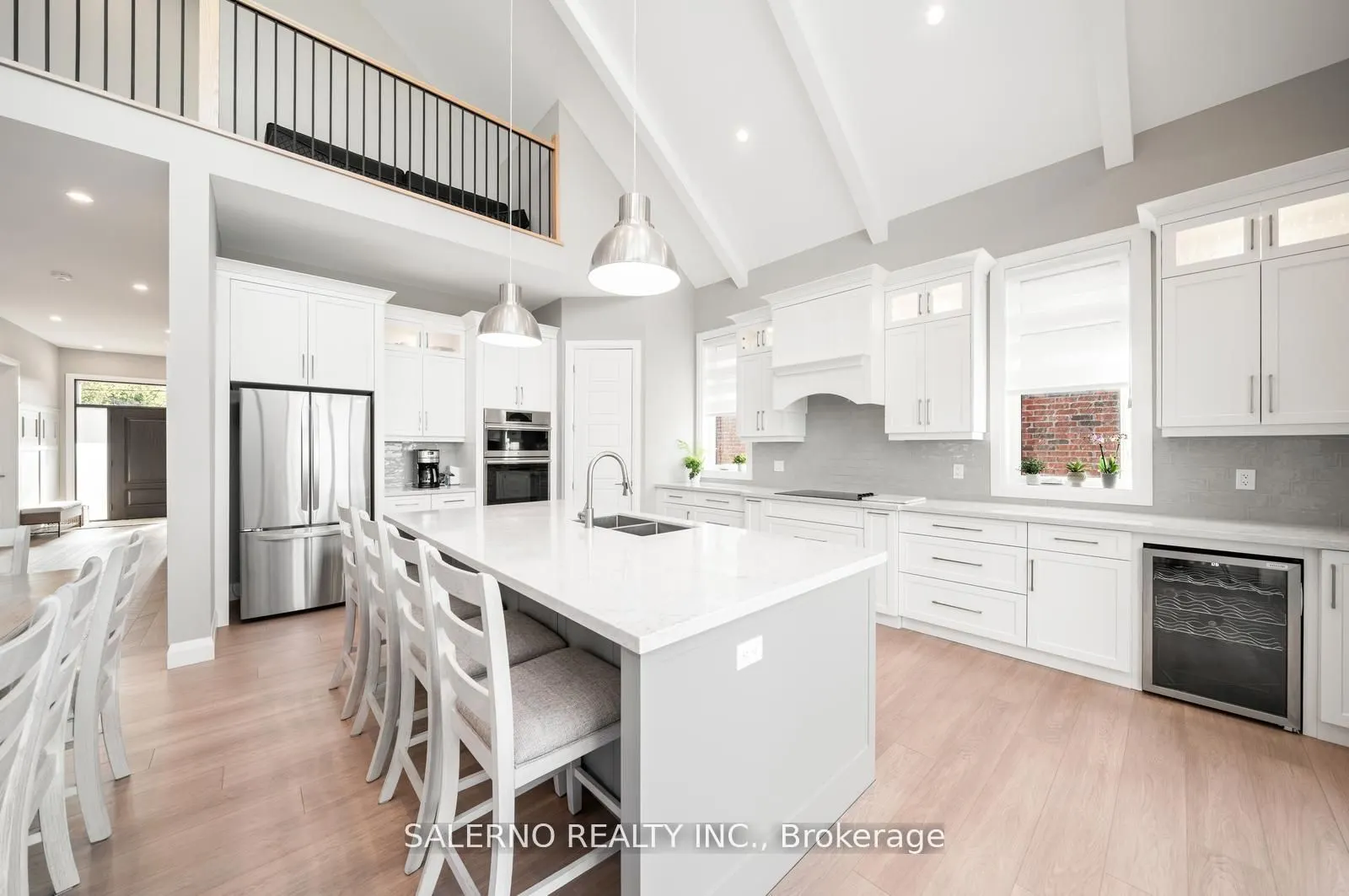 1889 Simcoe Boulevard