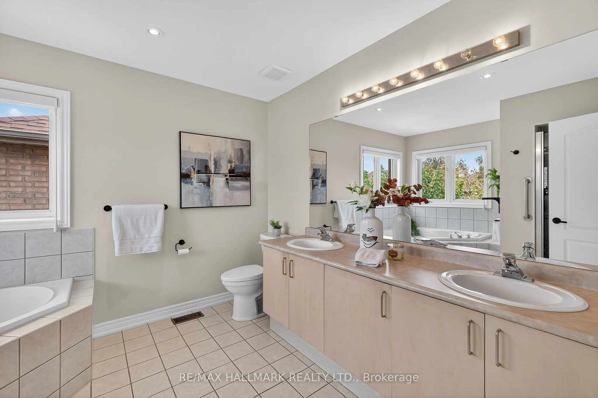 50 Bentwood Crescent