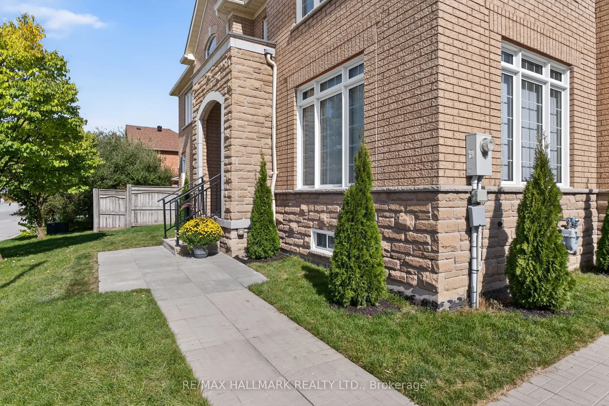 50 Bentwood Crescent