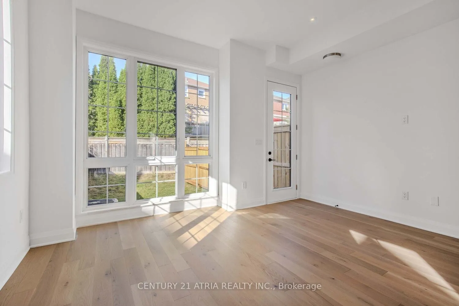 85 ALTON Crescent