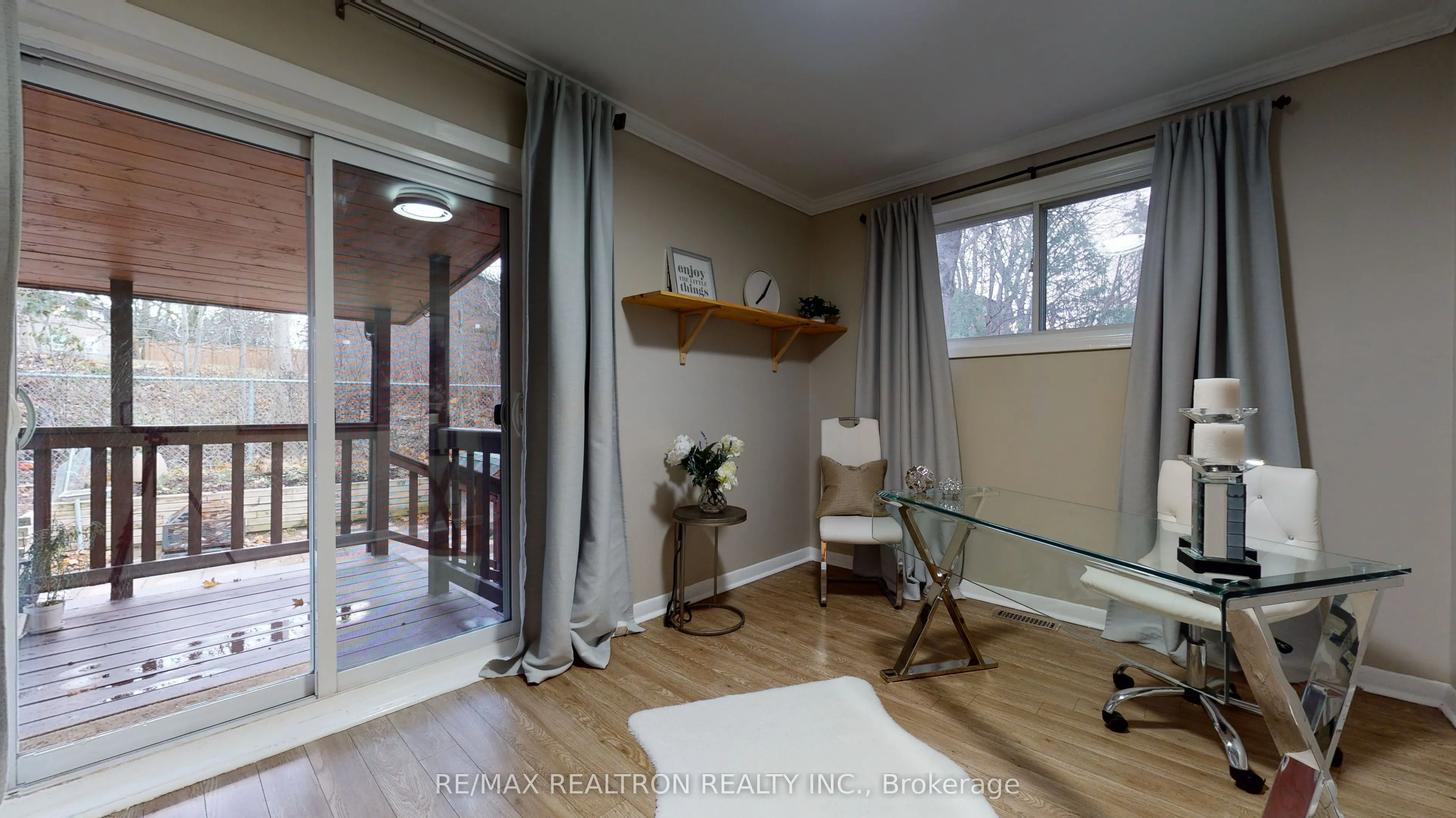 39 Davis Road, #Main Floor
