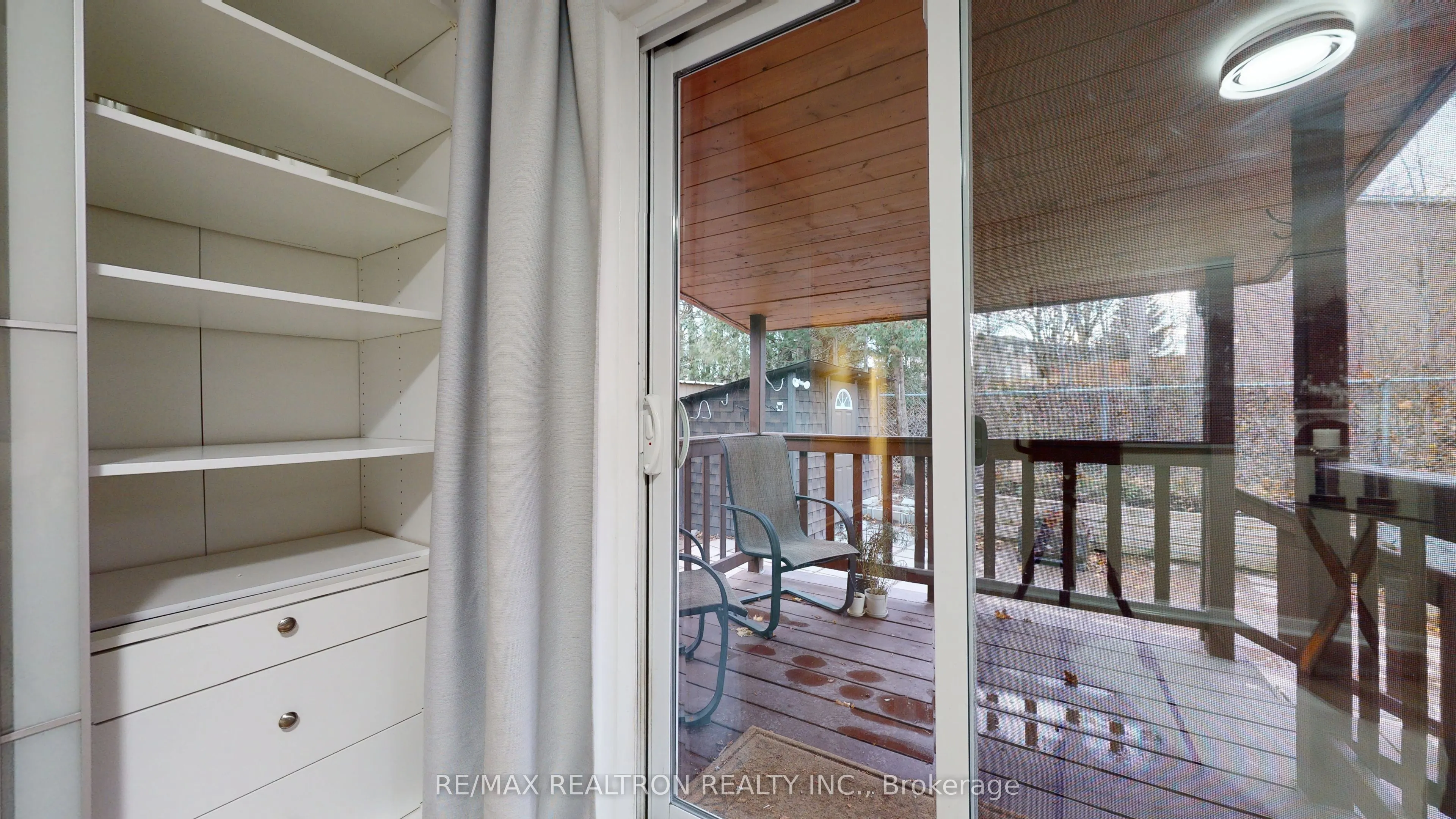 39 Davis Road, #Main Floor