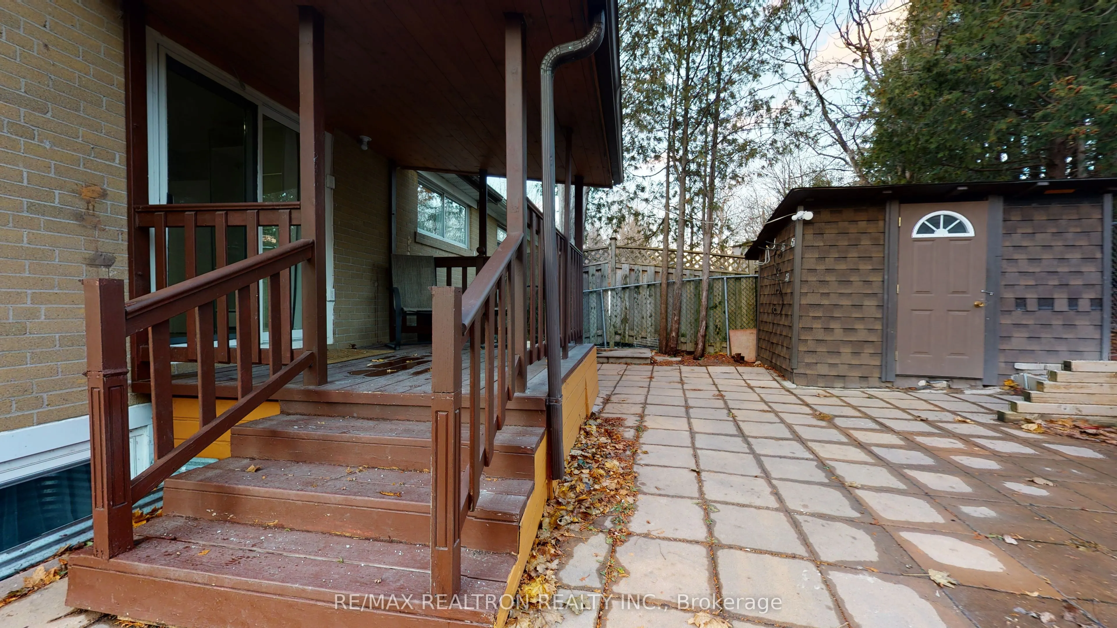 39 Davis Road, #Main Floor