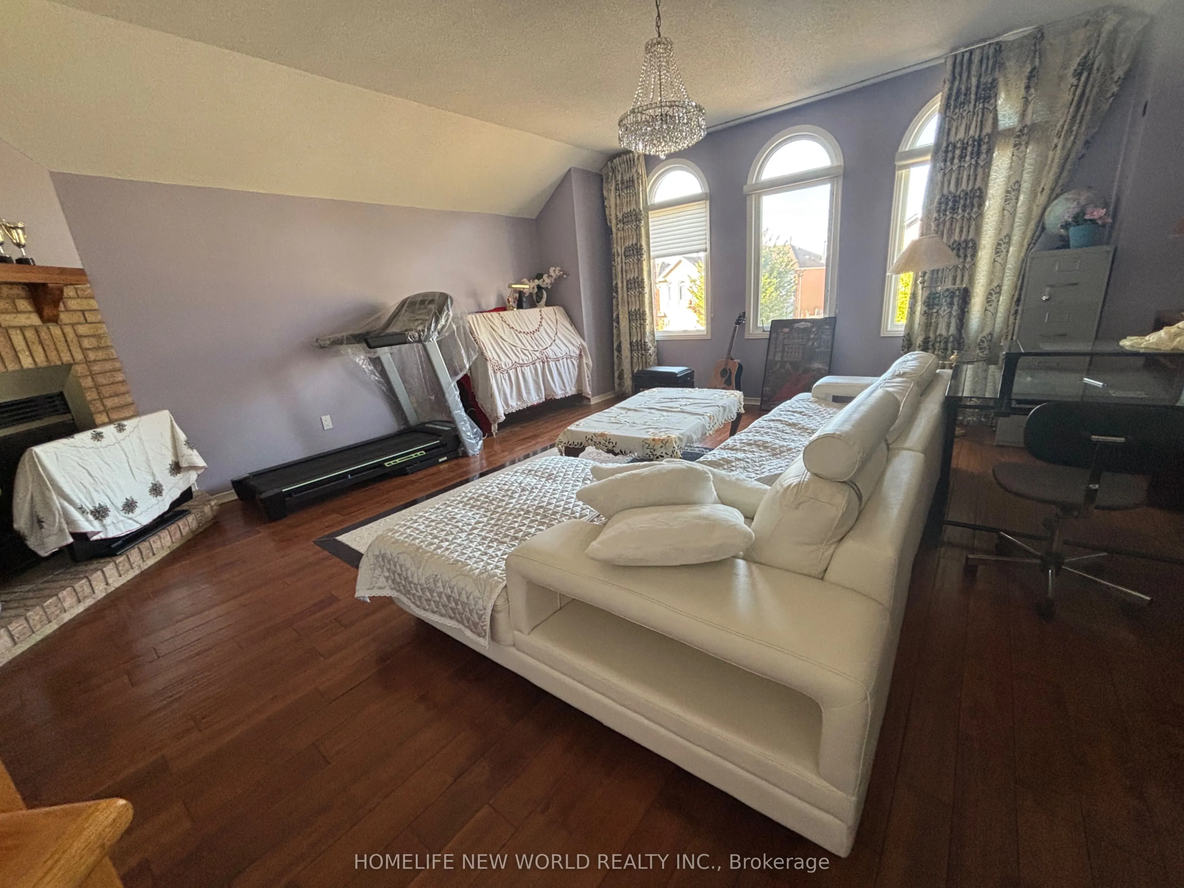 25 Westmoreland Court