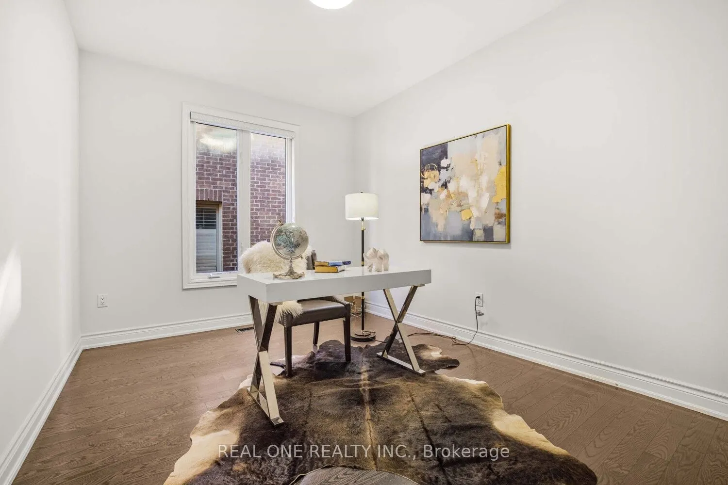 24 Larkfield Crescent
