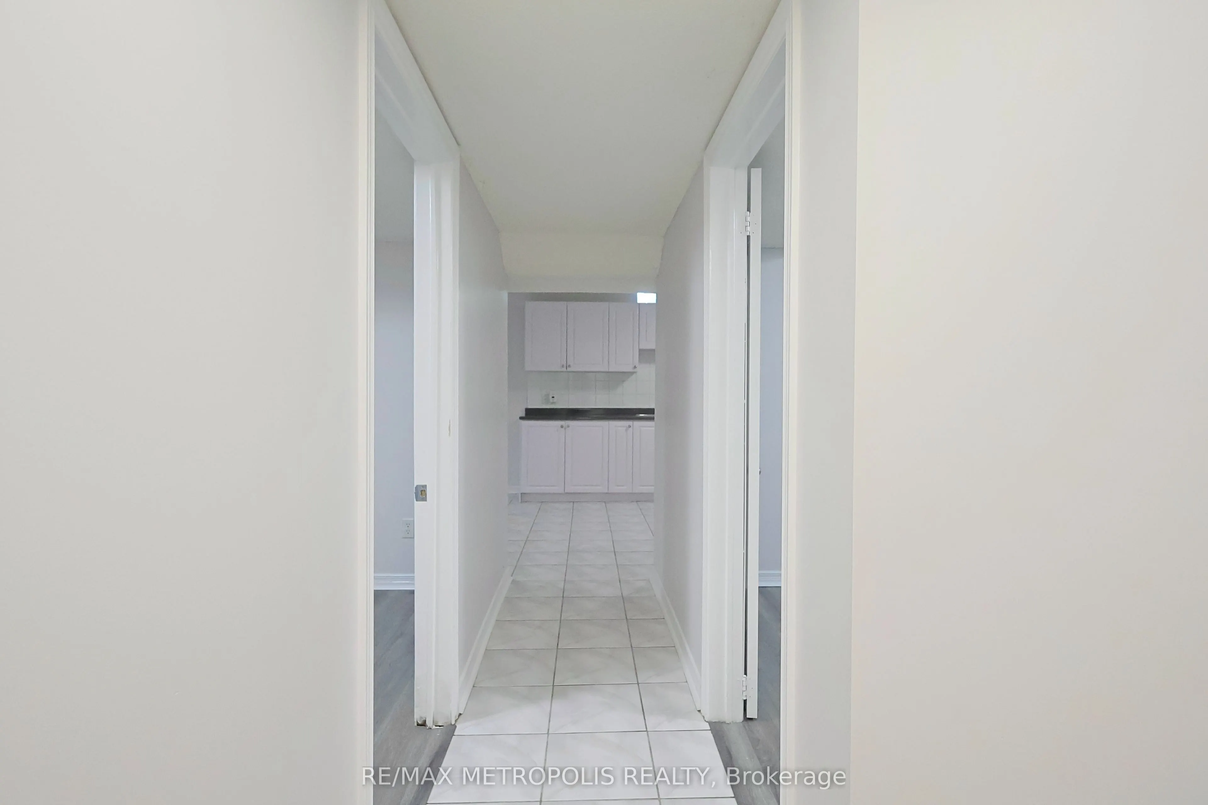 104 Sail Crescent, #BSMT