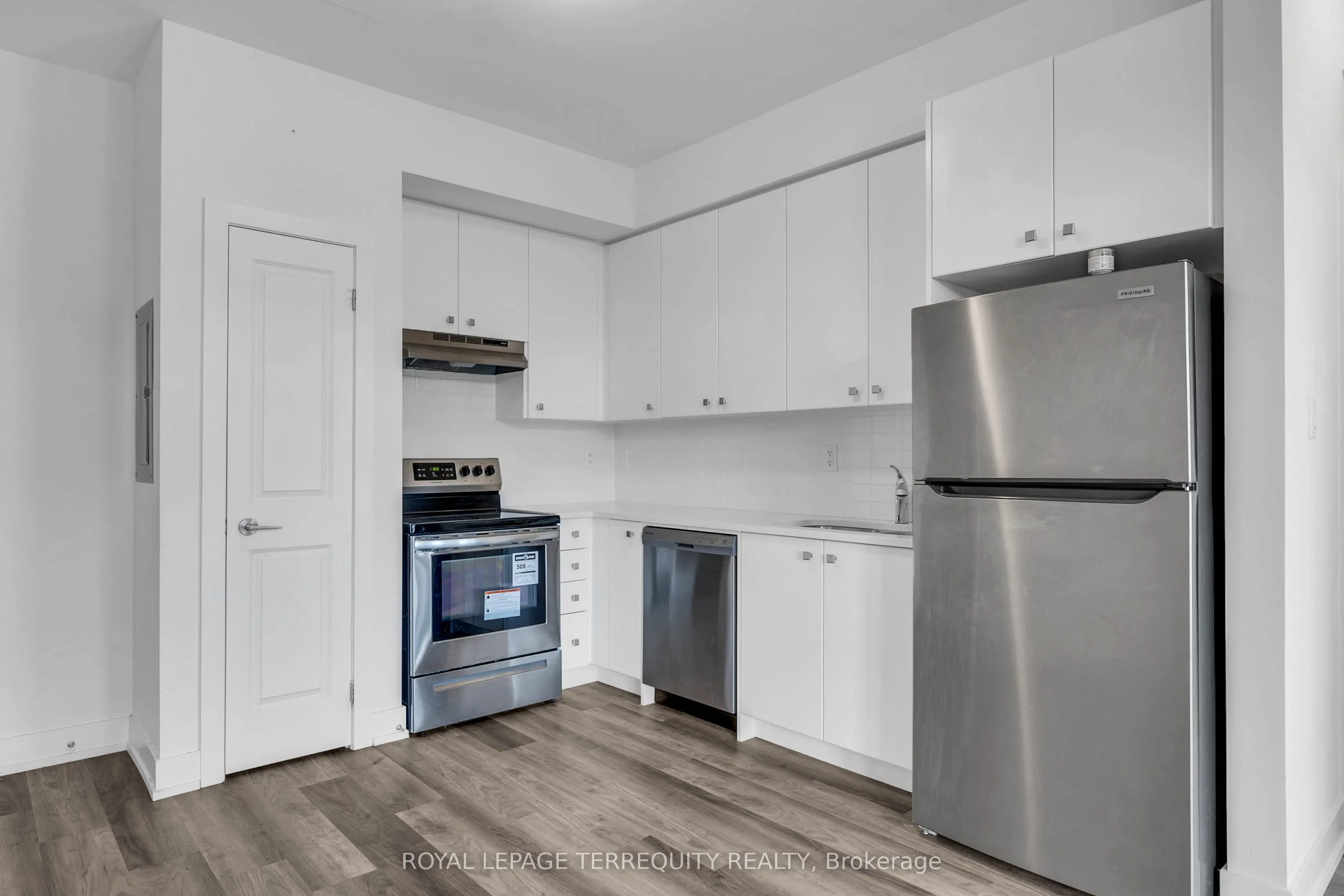 12860 Yonge Street, #9