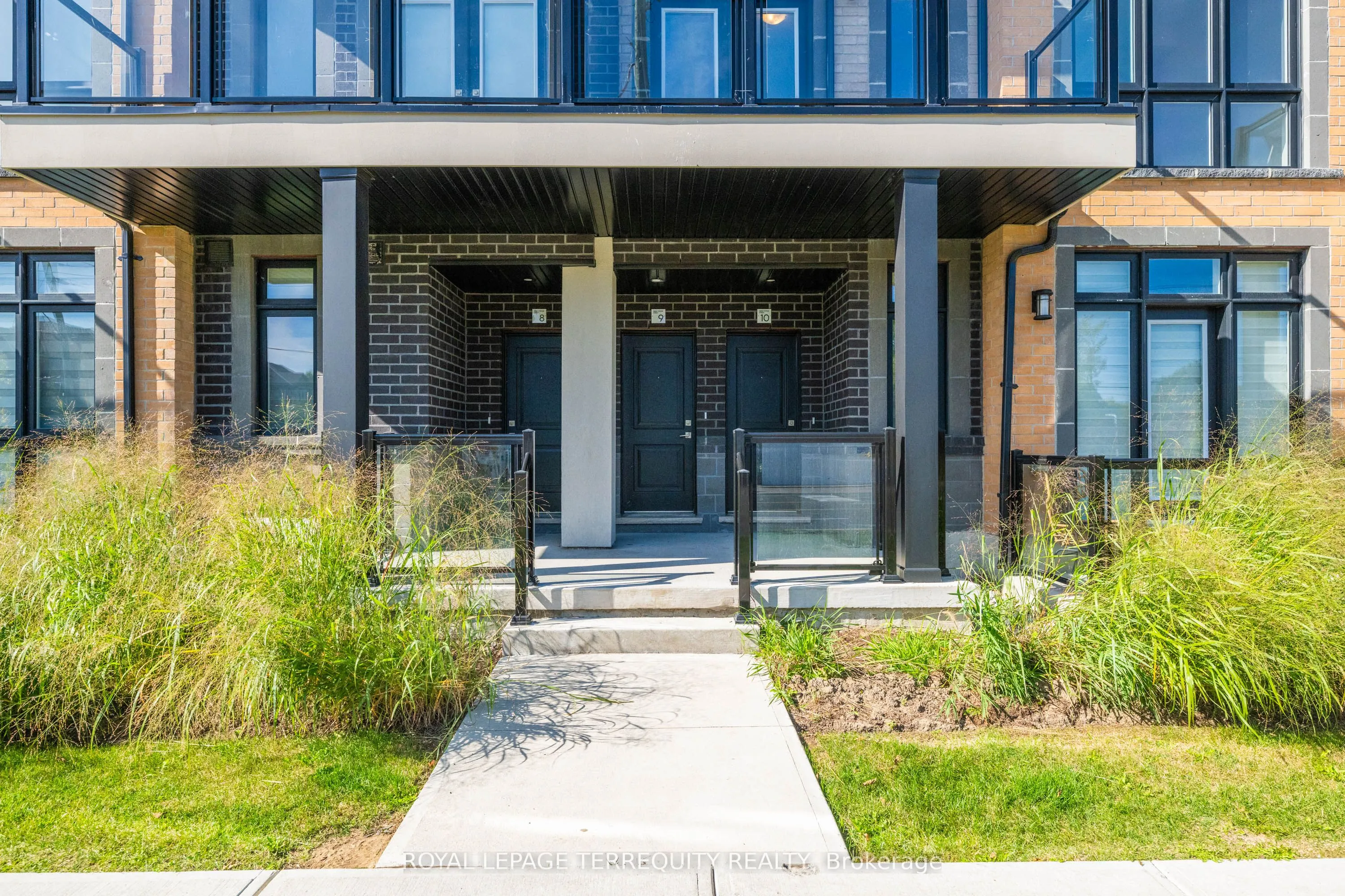 12860 Yonge Street, #9