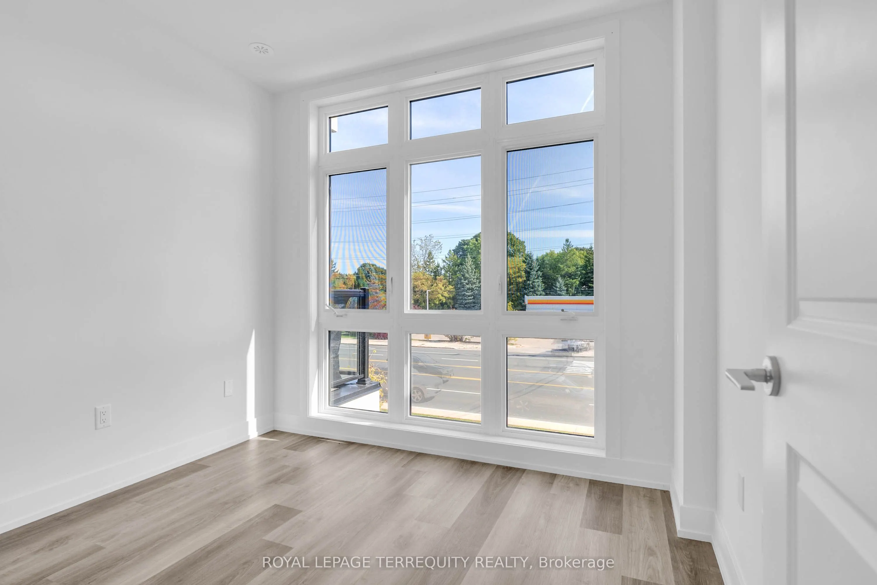12860 Yonge Street, #9