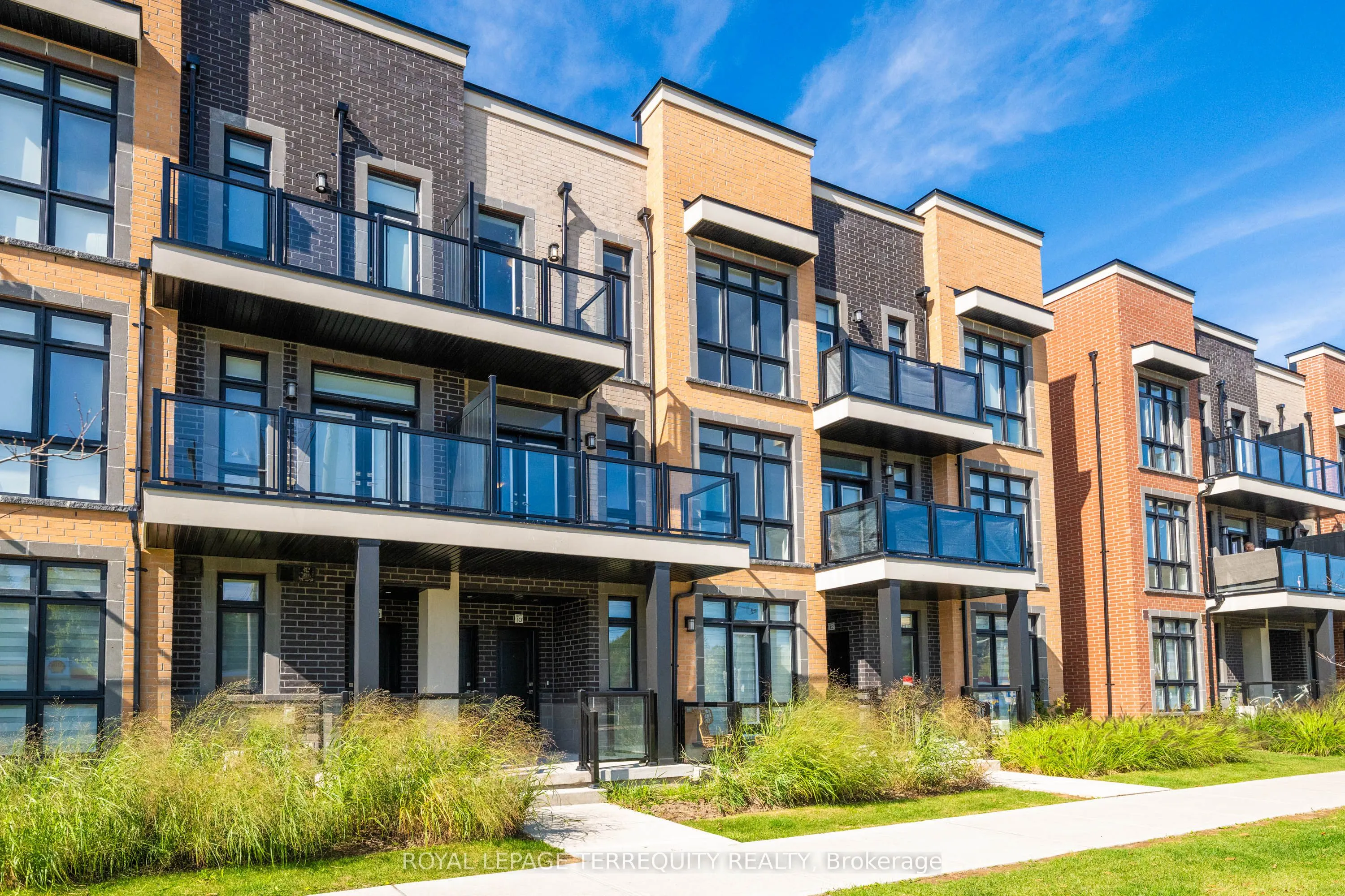 12860 Yonge Street, #9