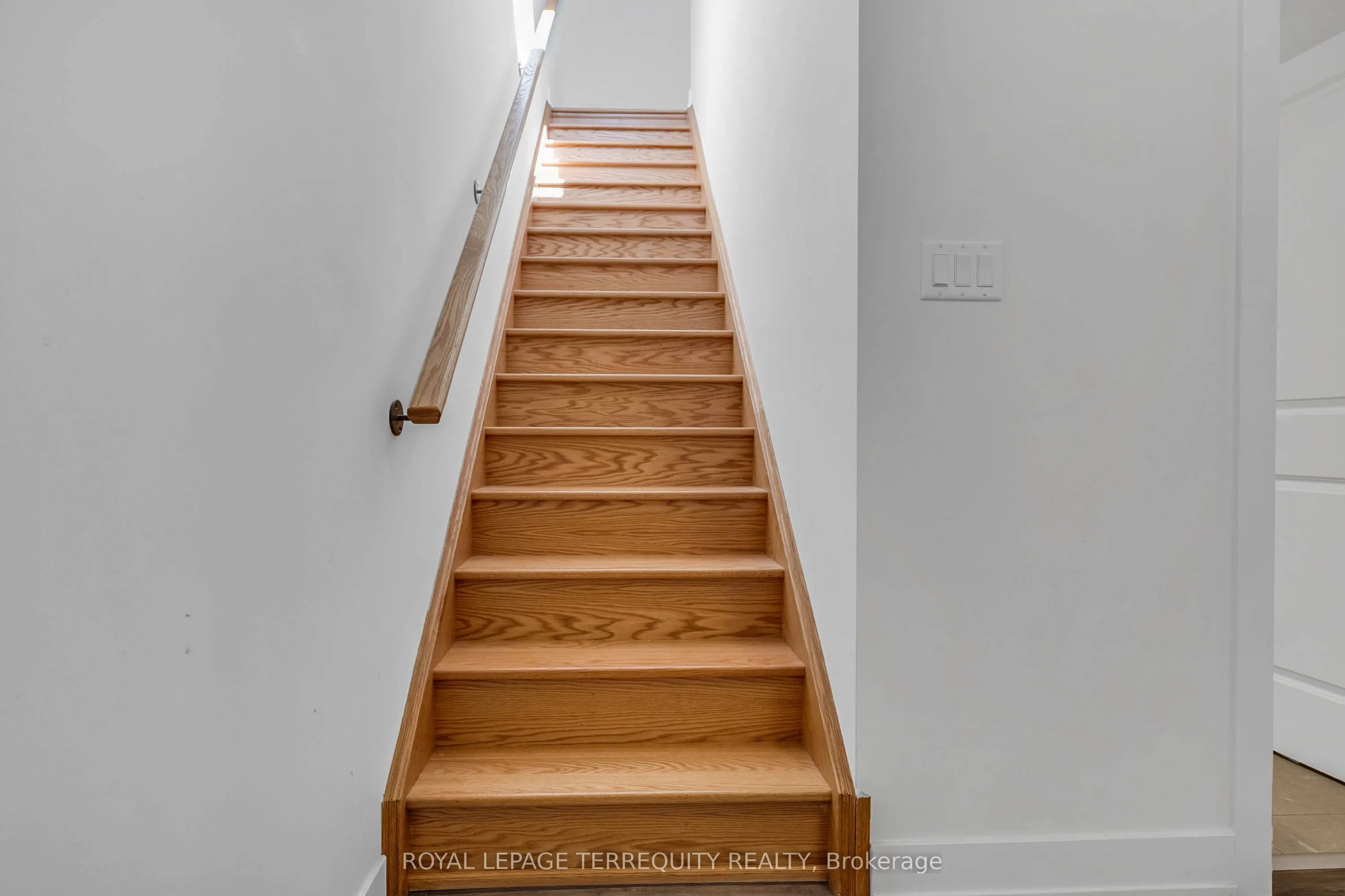 12860 Yonge Street, #9