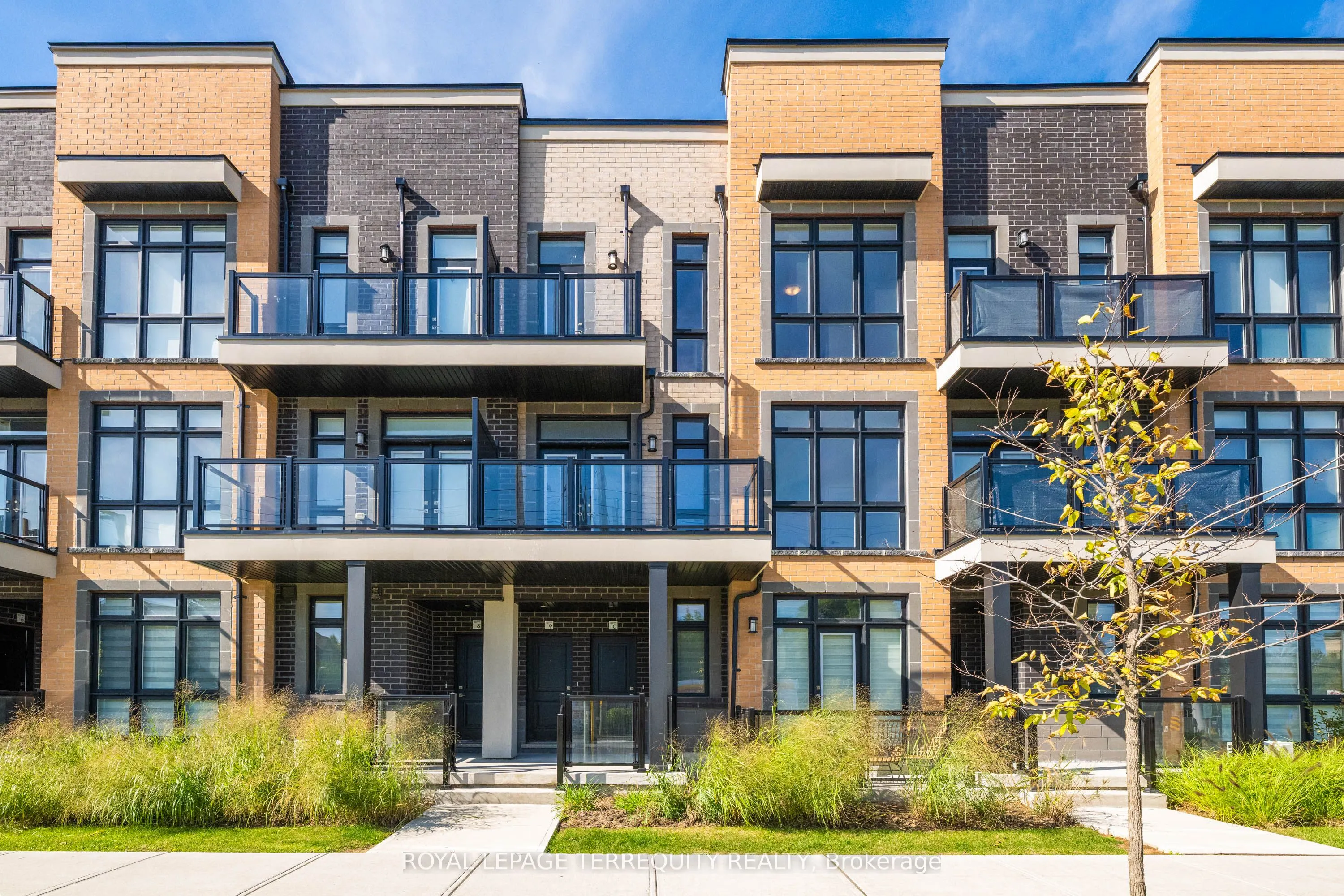 12860 Yonge Street, #9