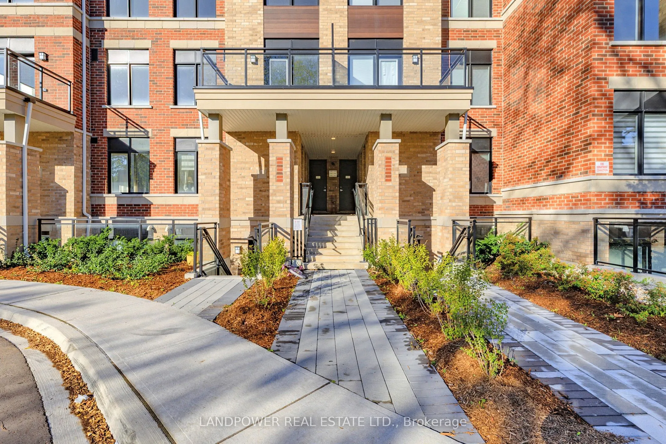 60 Elizabeth Street S, #3305