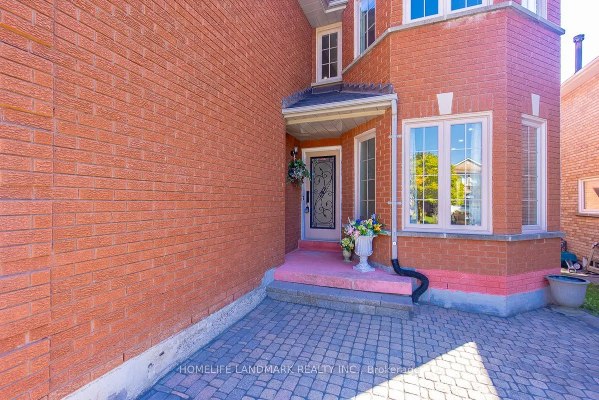 4 Pine Bough Manor