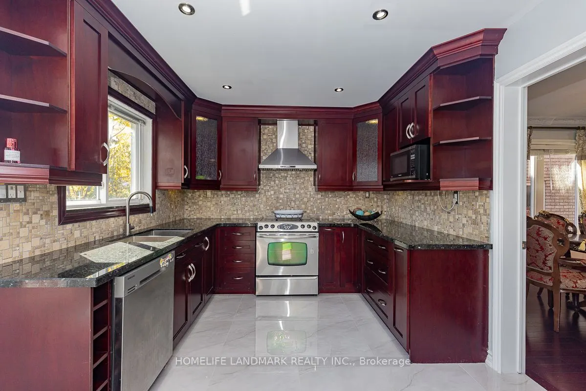 4 Pine Bough Manor