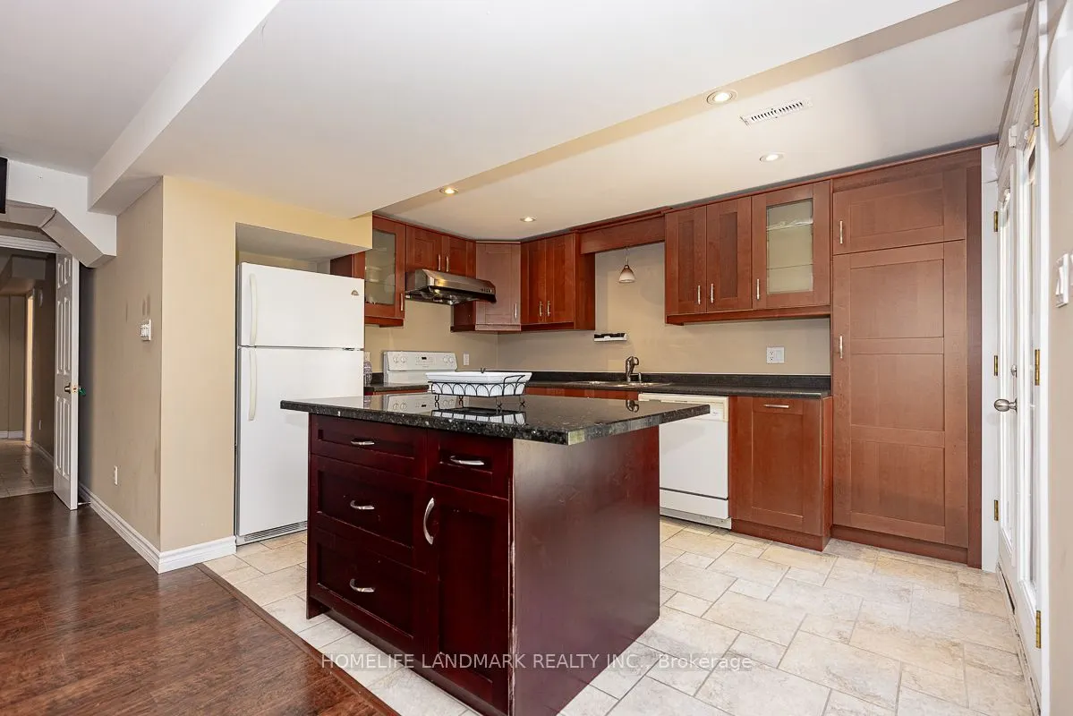 4 Pine Bough Manor
