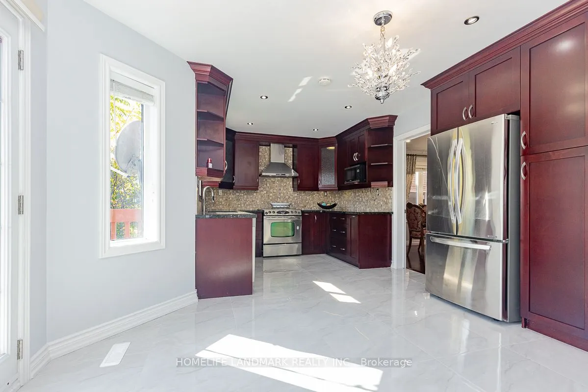 4 Pine Bough Manor