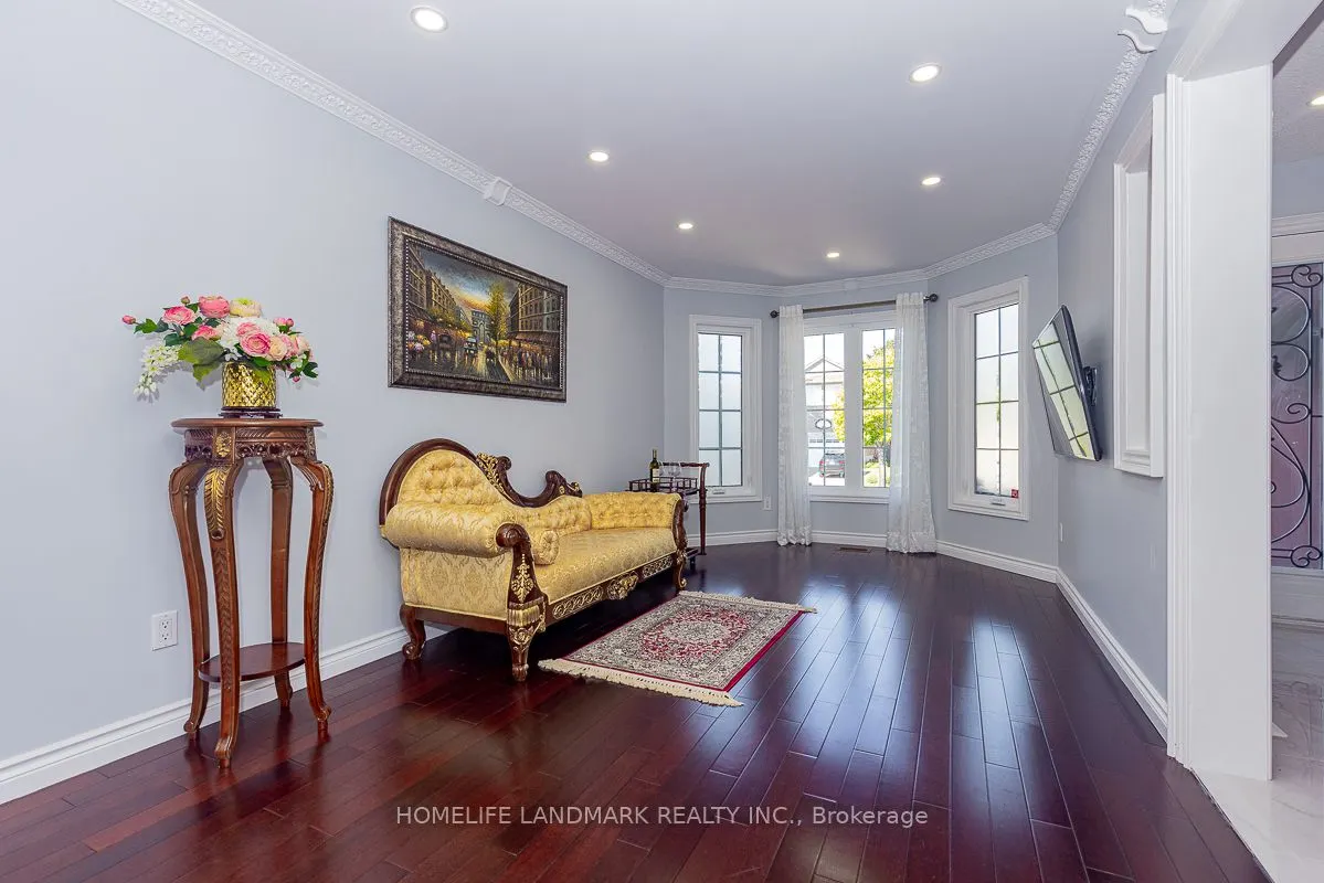 4 Pine Bough Manor