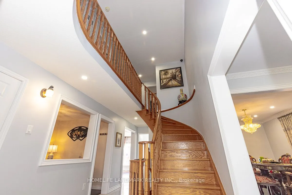 4 Pine Bough Manor