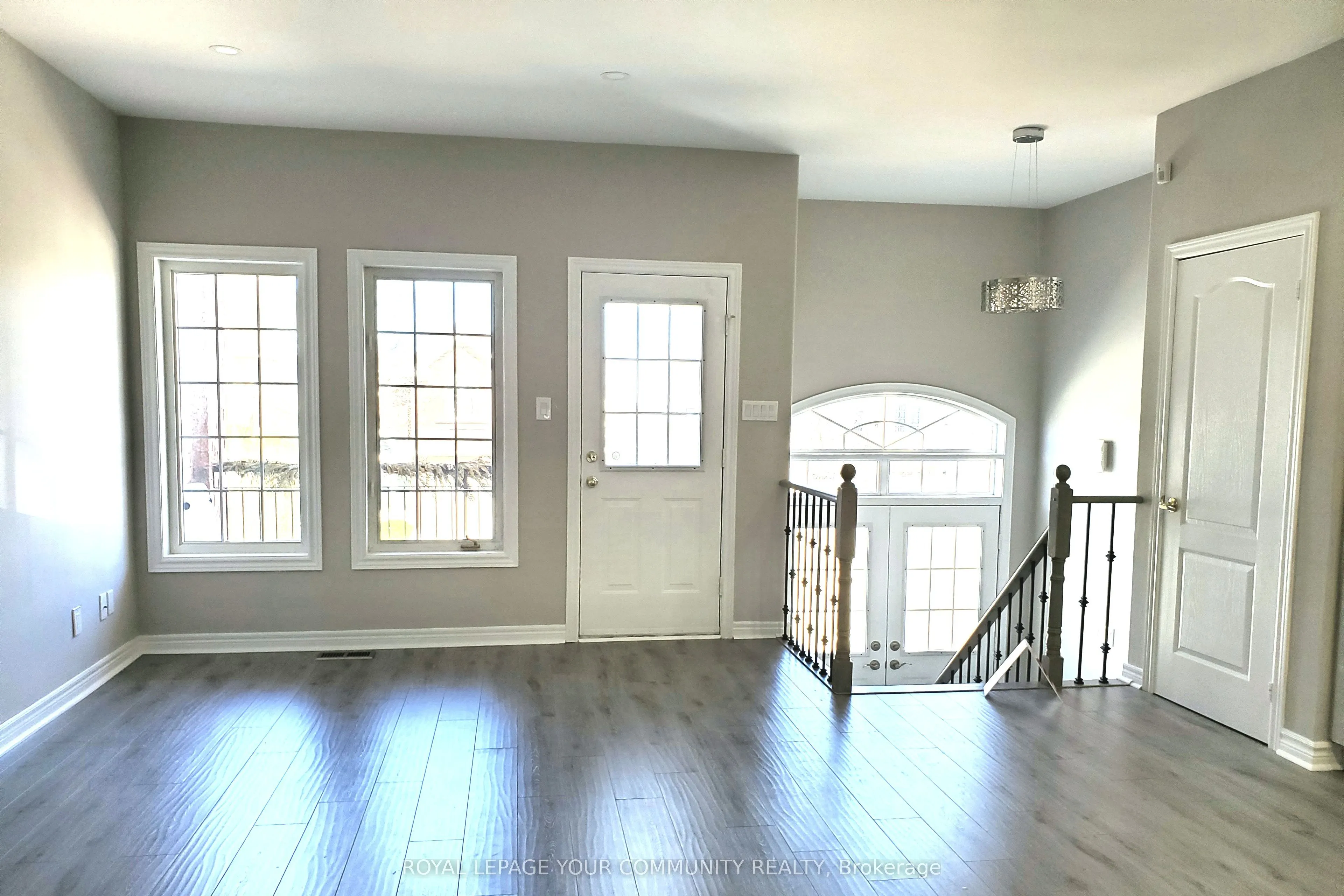 48 Belwood Boulevard, #Upper