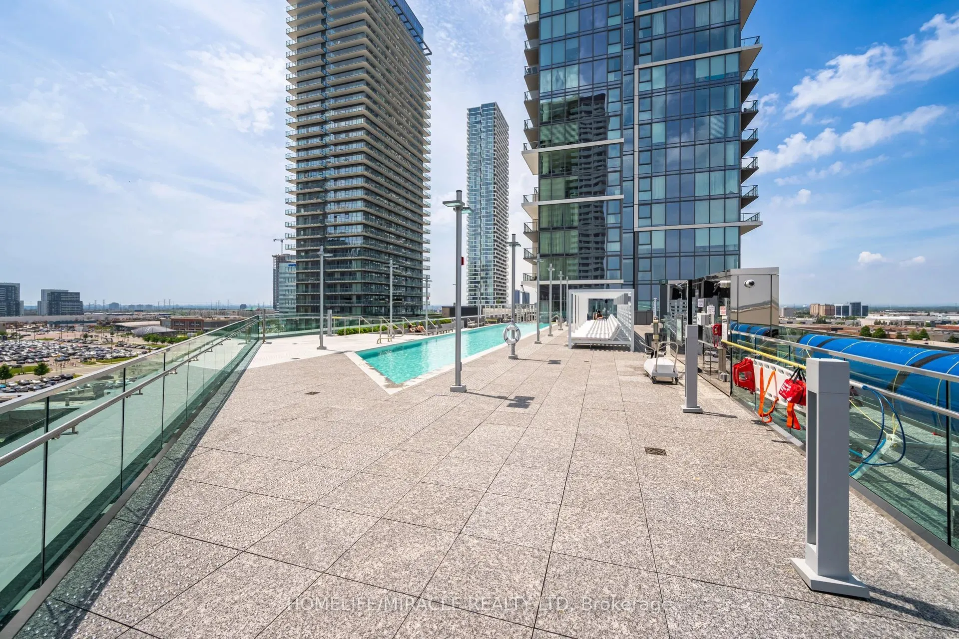 7890 Jane Street, #3907