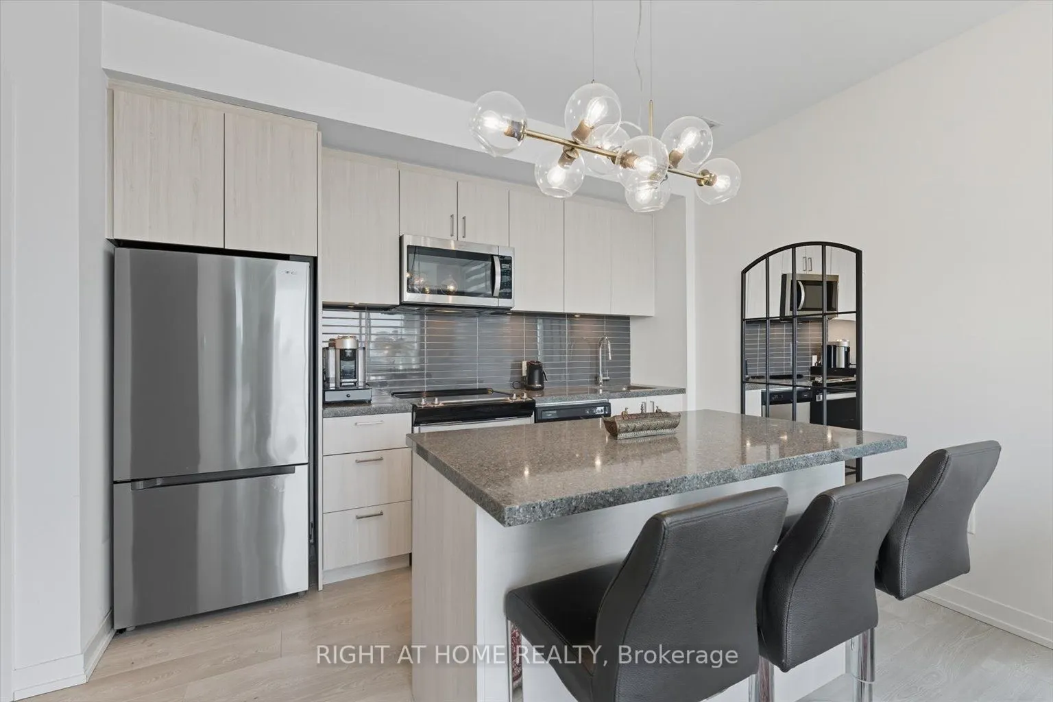 3 Rosewater Street, #1508