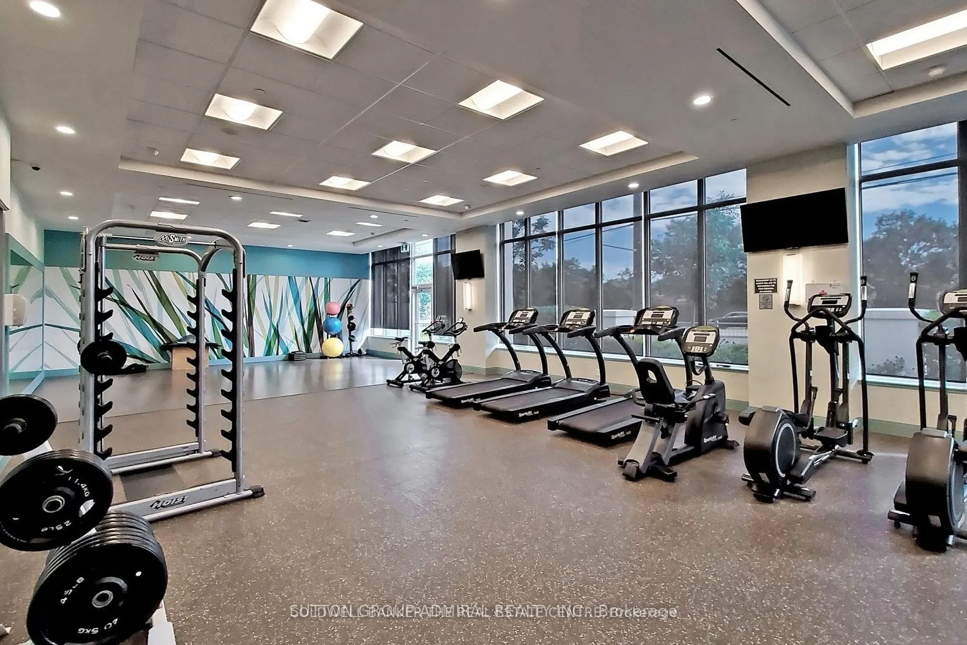 7890 Bathurst Street, #204