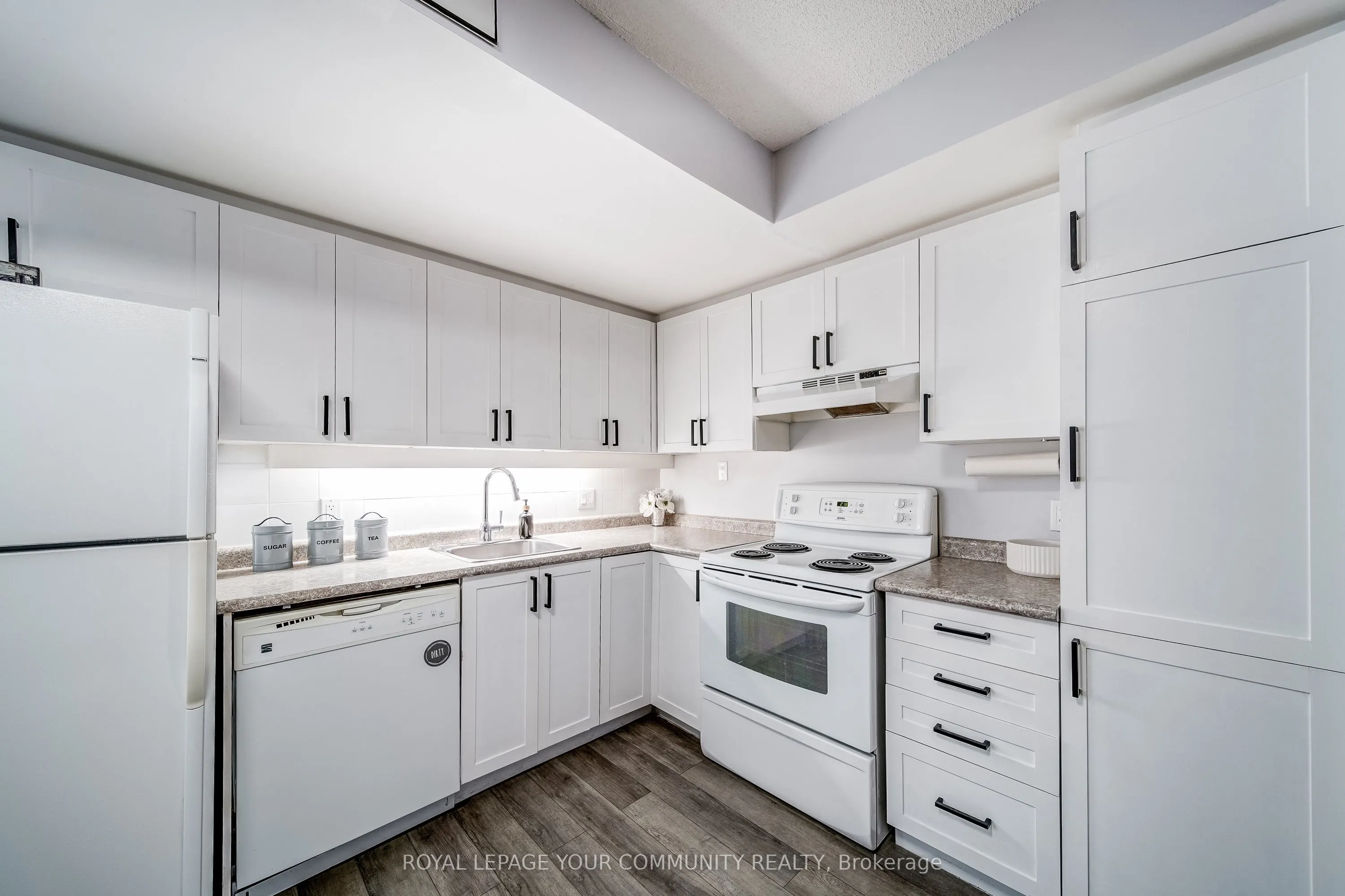 77 Mill Street E, #3